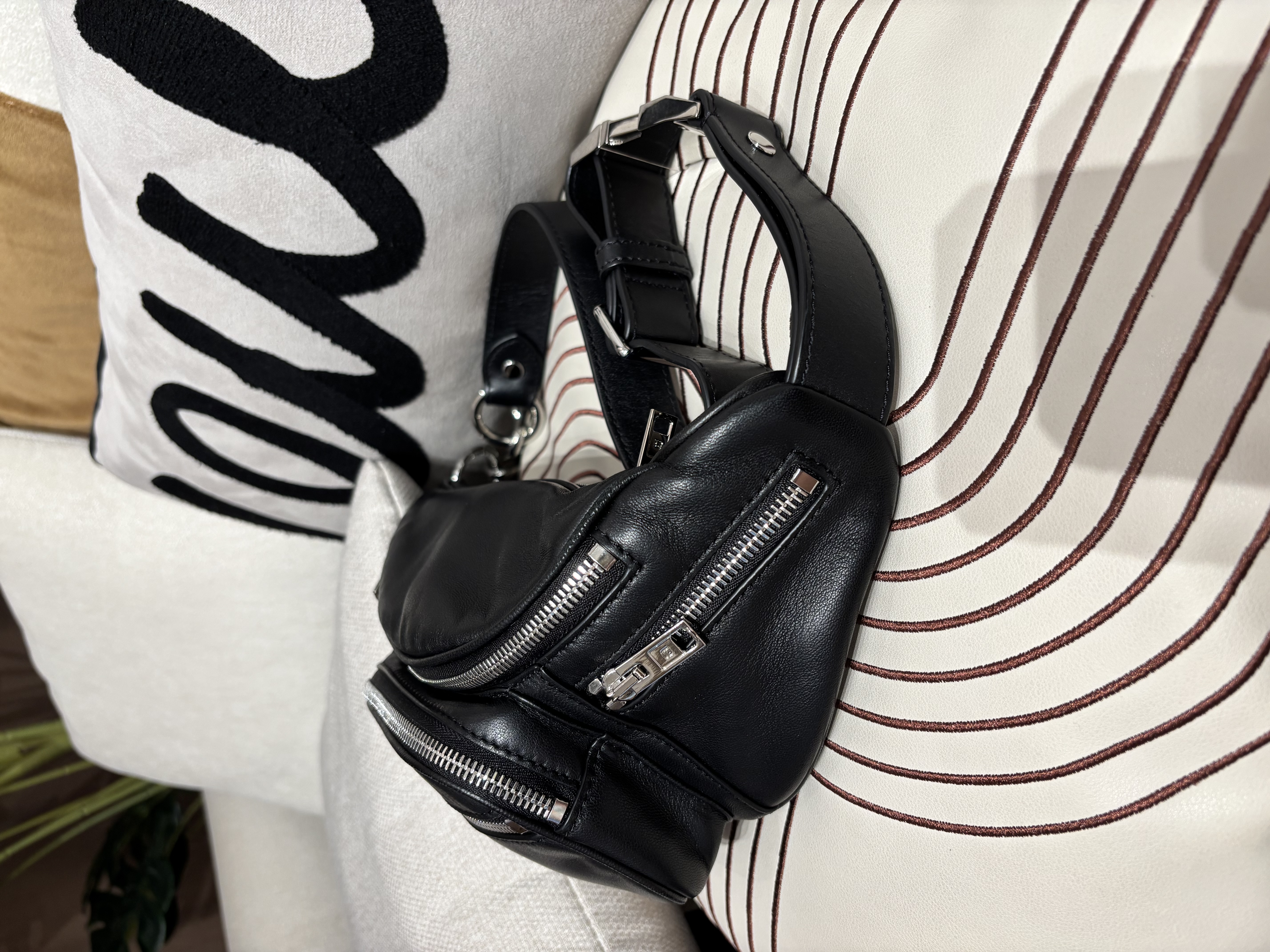 Alexander wang Belt Bag Black Calfskin 100%Authentic, 95%New ✅Dust bag