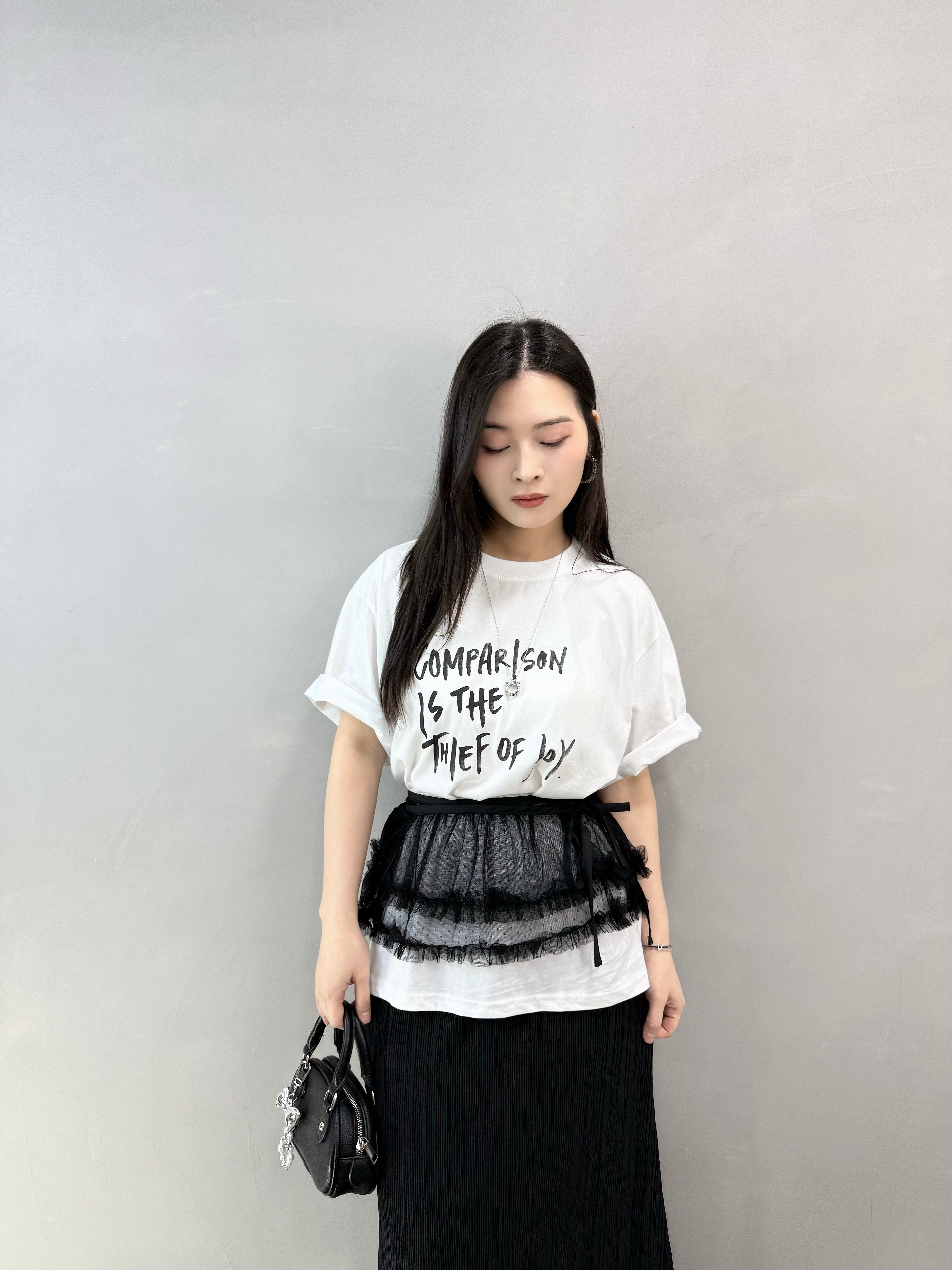 K61 側開叉英文字Tee