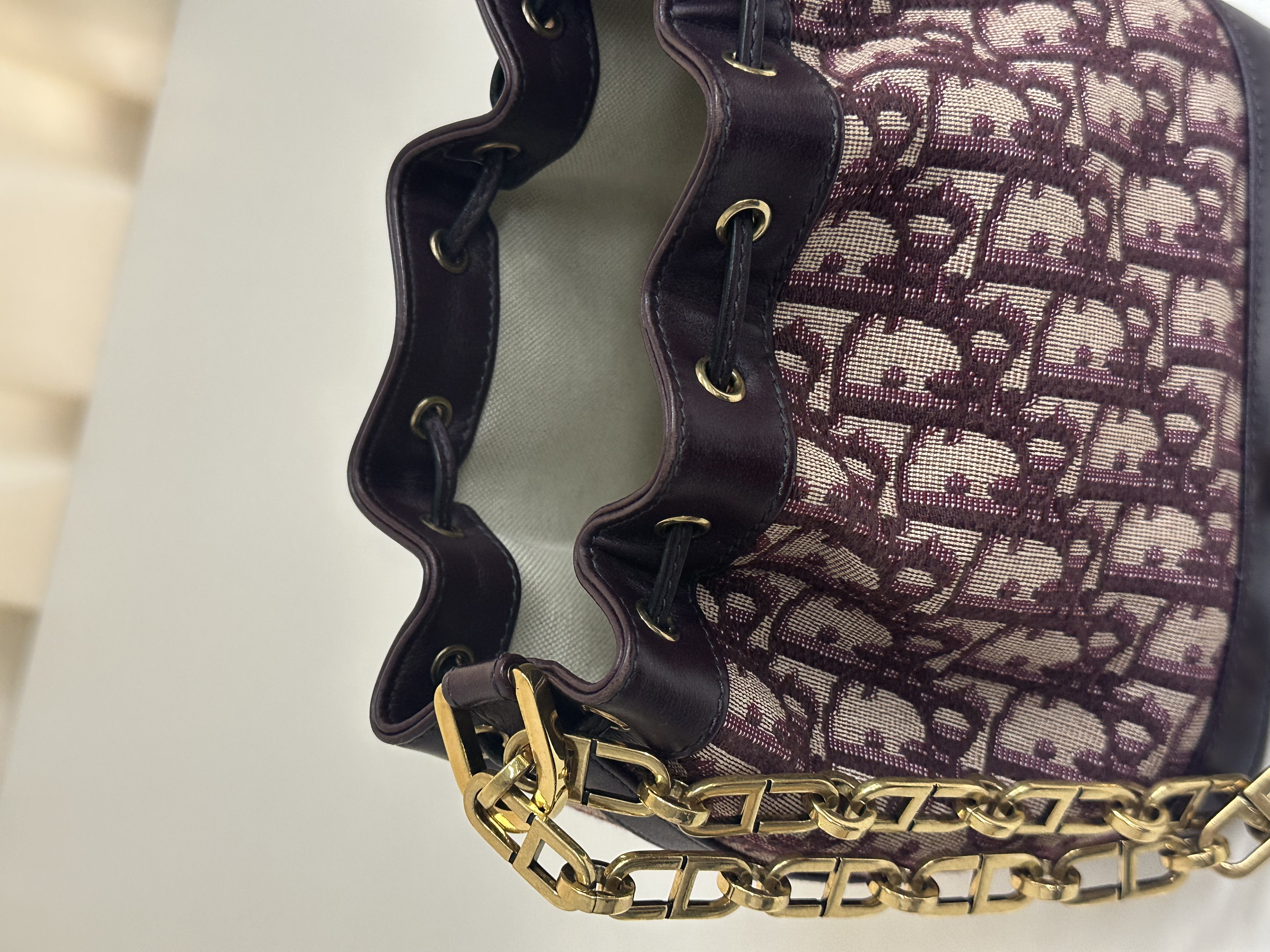 Pre-owned Dior Oblique Bucket/ Product Code: 26012904