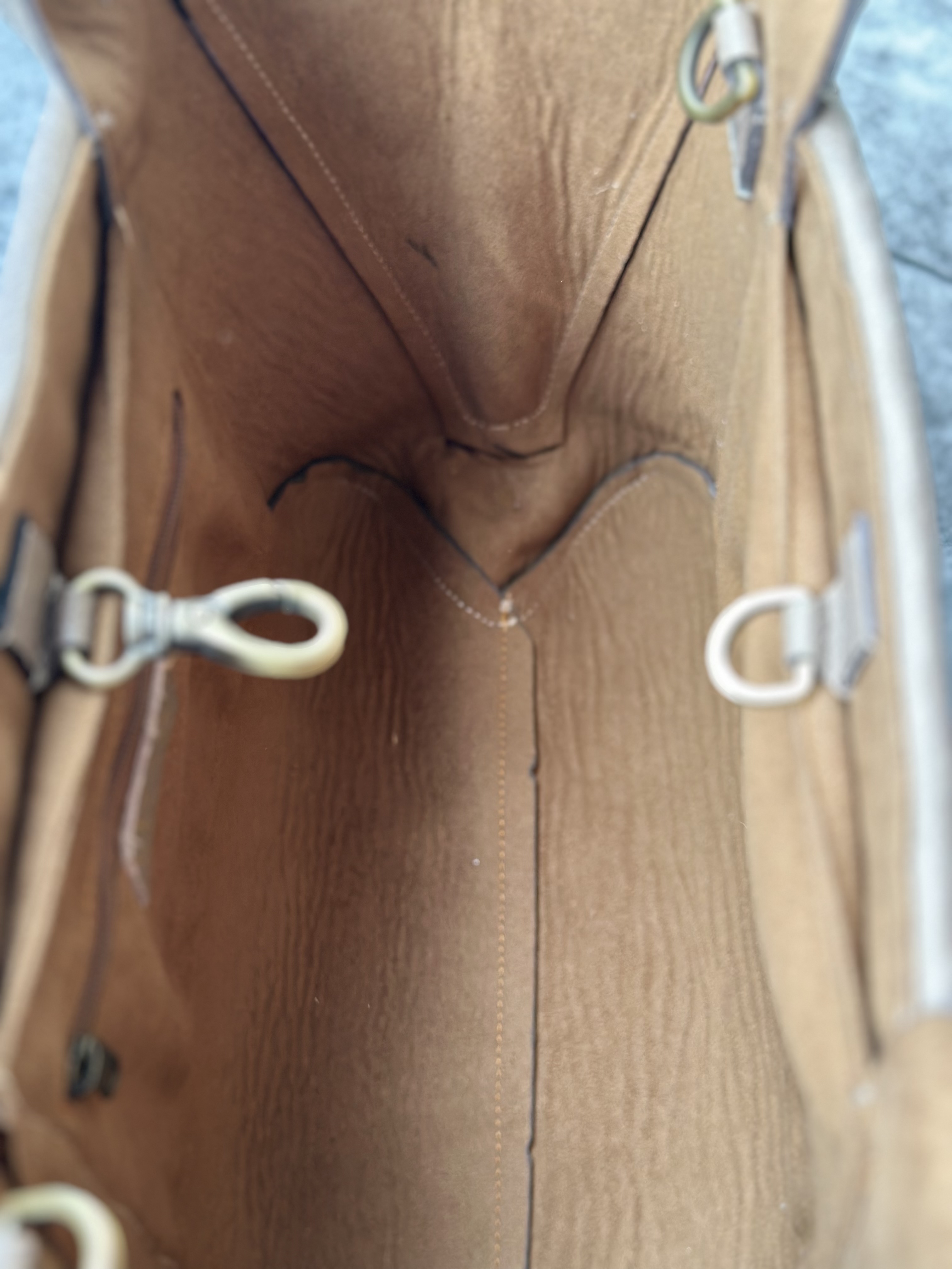 K30 土耳其真皮地氈手袋（大象灰）