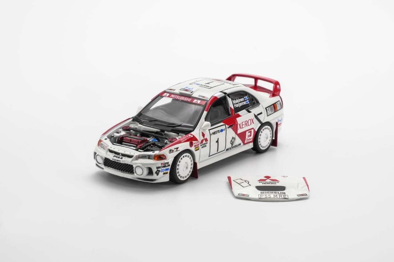(預訂 Pre Order) Motorhelix (M68303) RS4(B7) 2005 / (M68208) A8 (D3) 2008/(M64030) Lancer EVO IV GSR/(M63552) GTR Nismo R35 2024