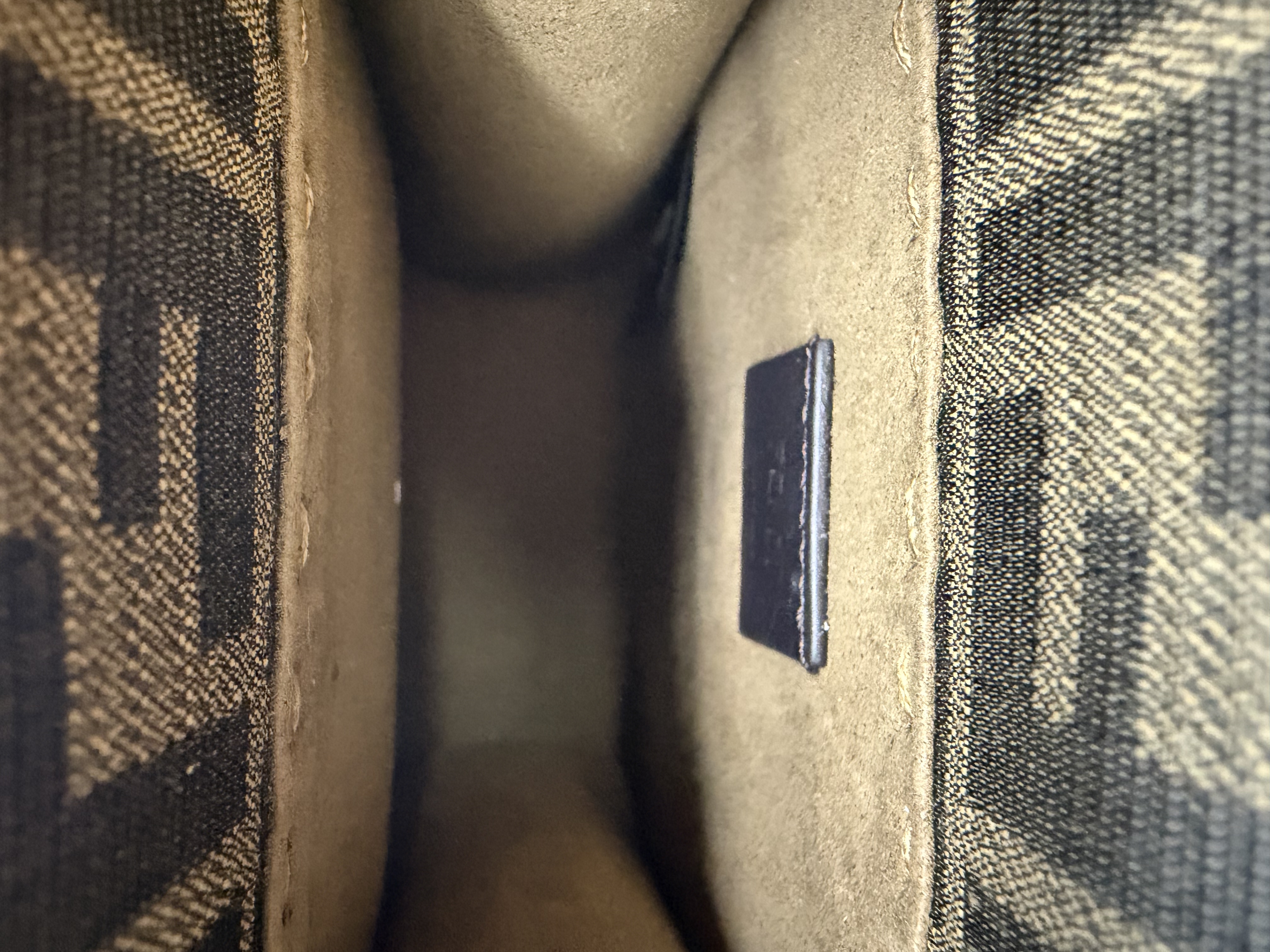 Pre-Owned FENDI Mini Tote Bag / Product Code: 26053005