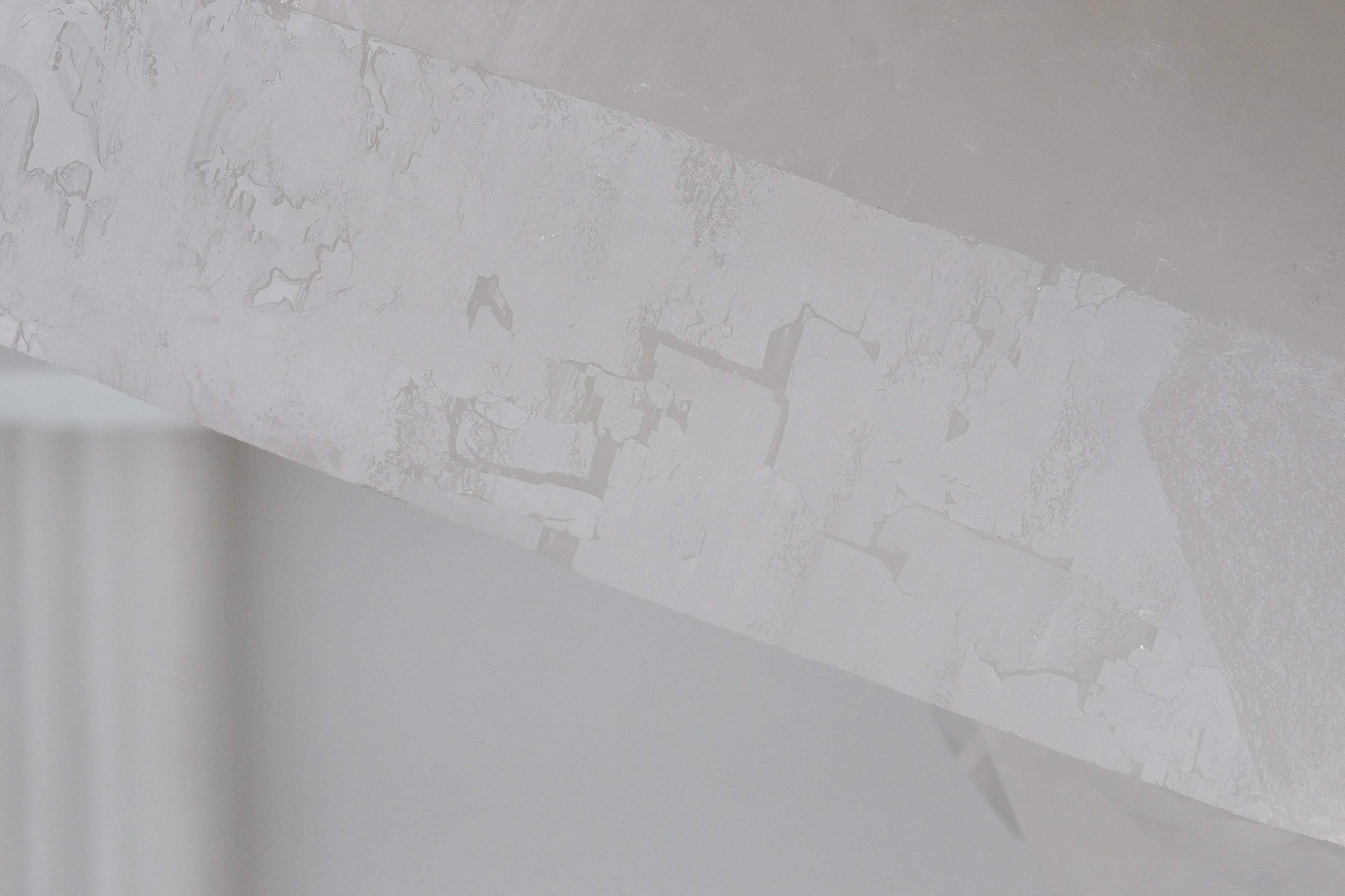 ꧁12.8cm 2.1kg白水晶簇連托架擺件꧂CL.707AC7FG2JT5-RB19*16FF