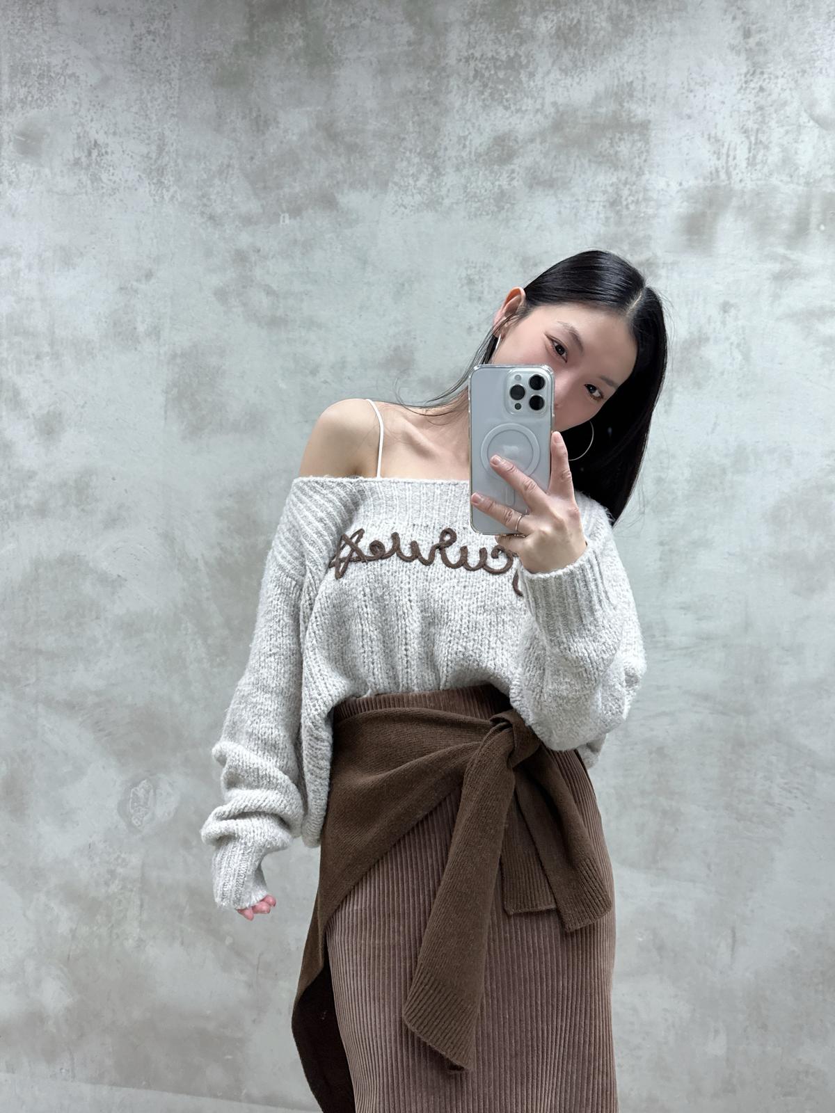 BB冷立體繩英文字Top