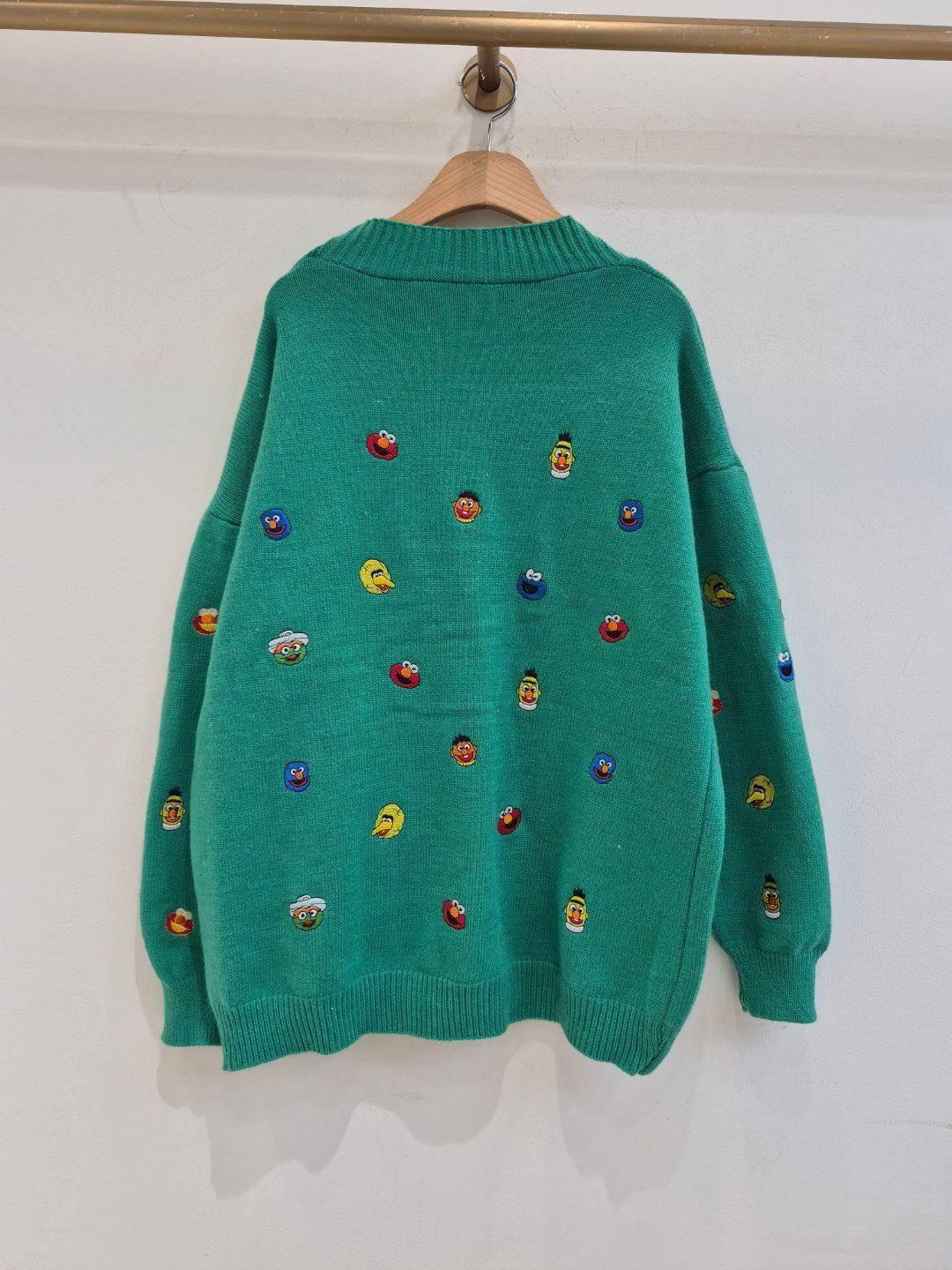🩷FW 🇰🇷MADE IN KOREA🇰🇷New 엘모가디건 Sesame Street刺繡針織外套