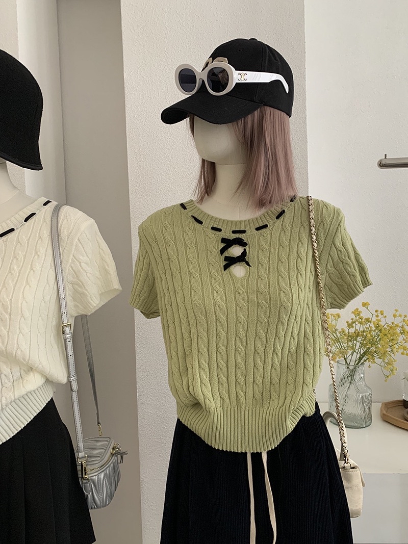 温柔风麻花蝴蝶结针织上衣