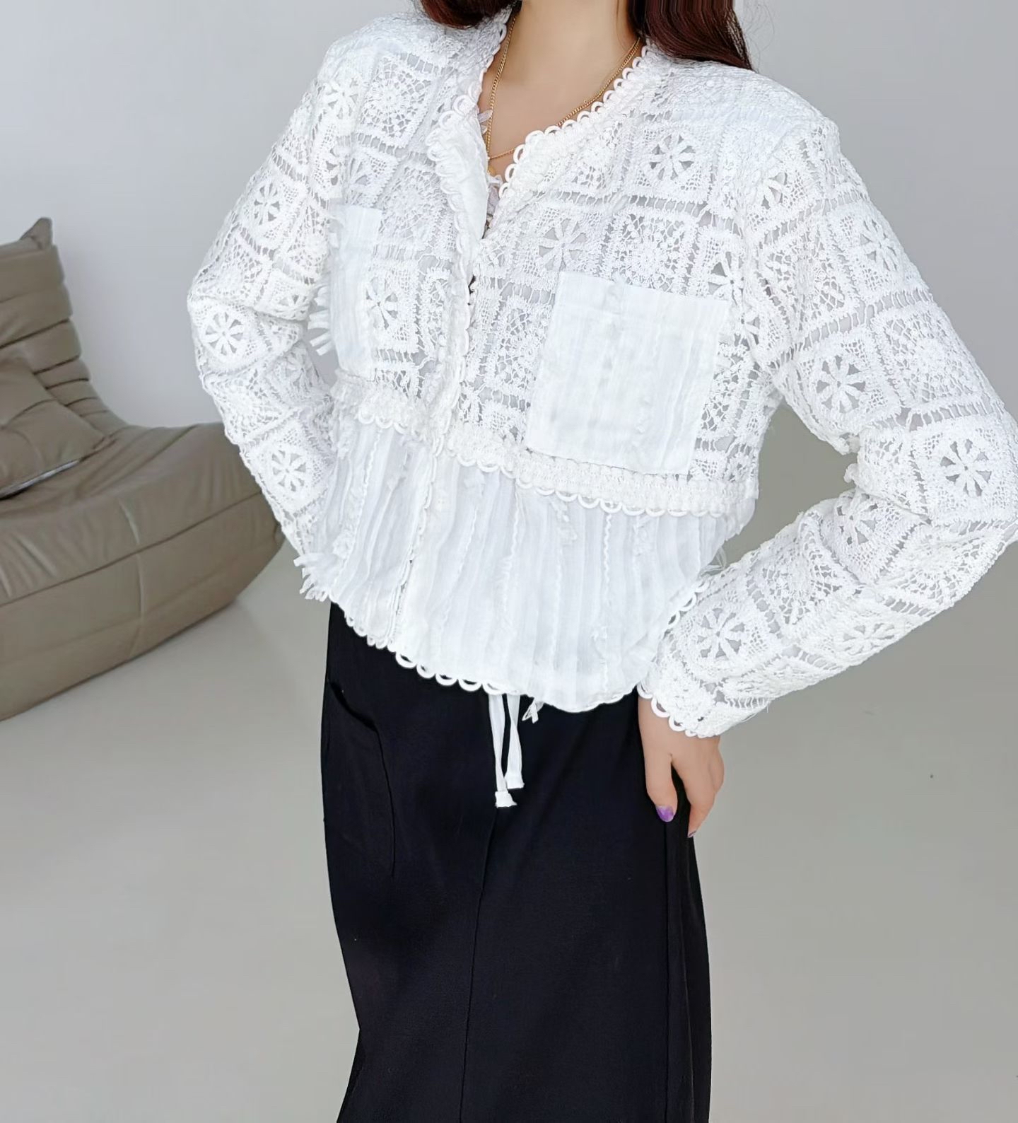 EC14 法式雙袋小香風勾花Cardigan