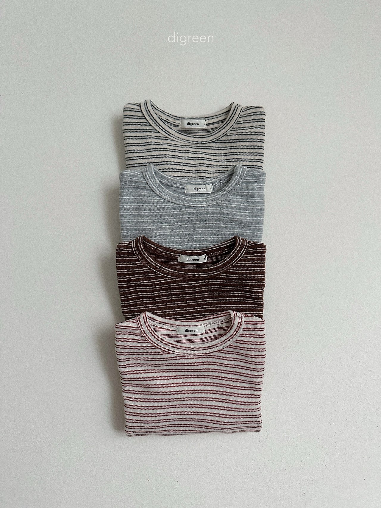 Digreen | stripe latte tee 