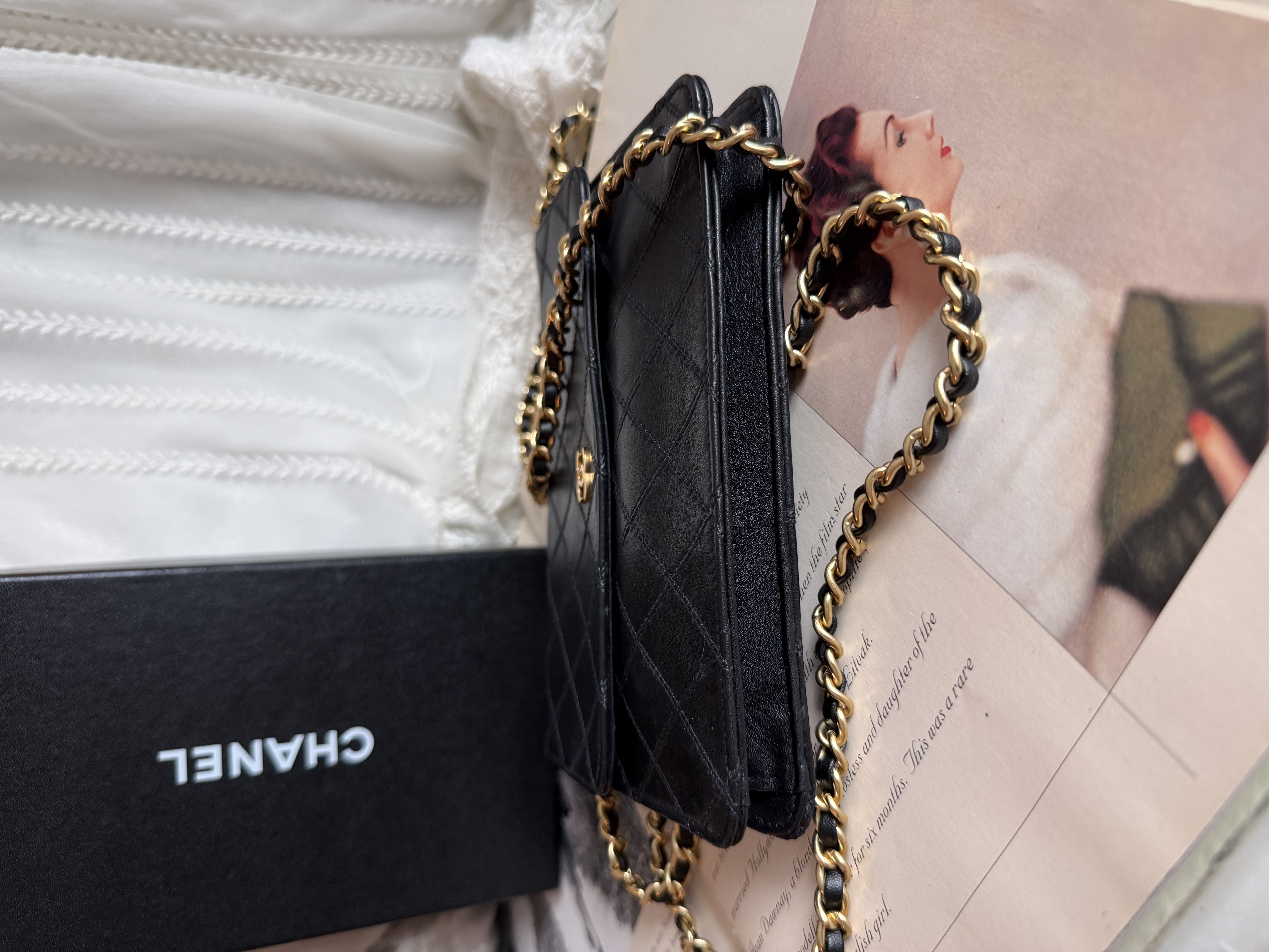 chanel cc black matelasse  black leather flap cutch bag