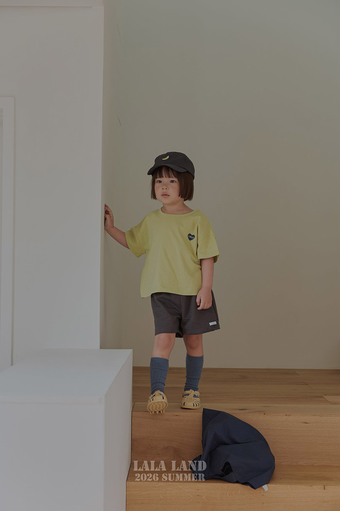 🇰🇷Lalaland kids tee
