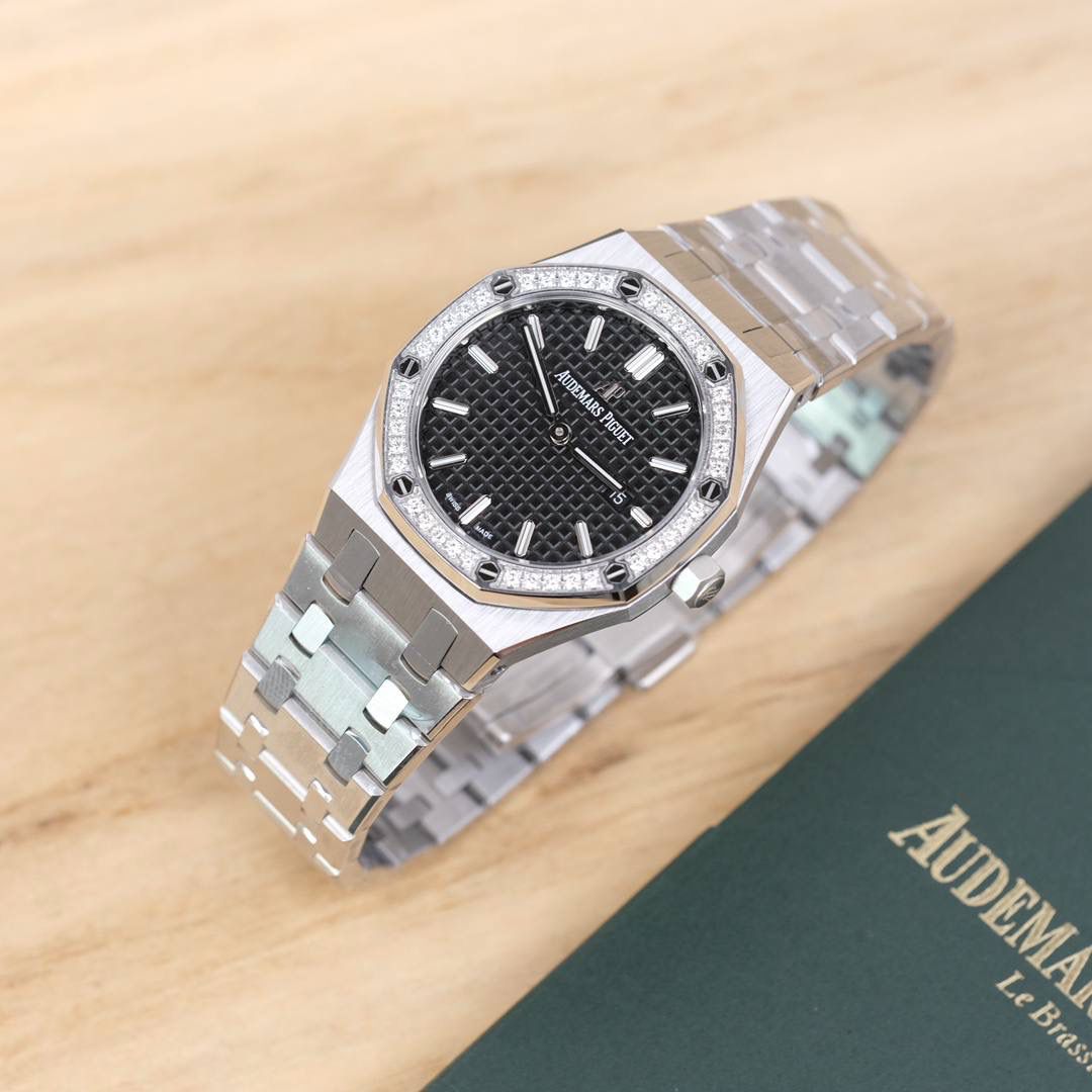 爱彼皇家橡树系列镶钻女士腕表