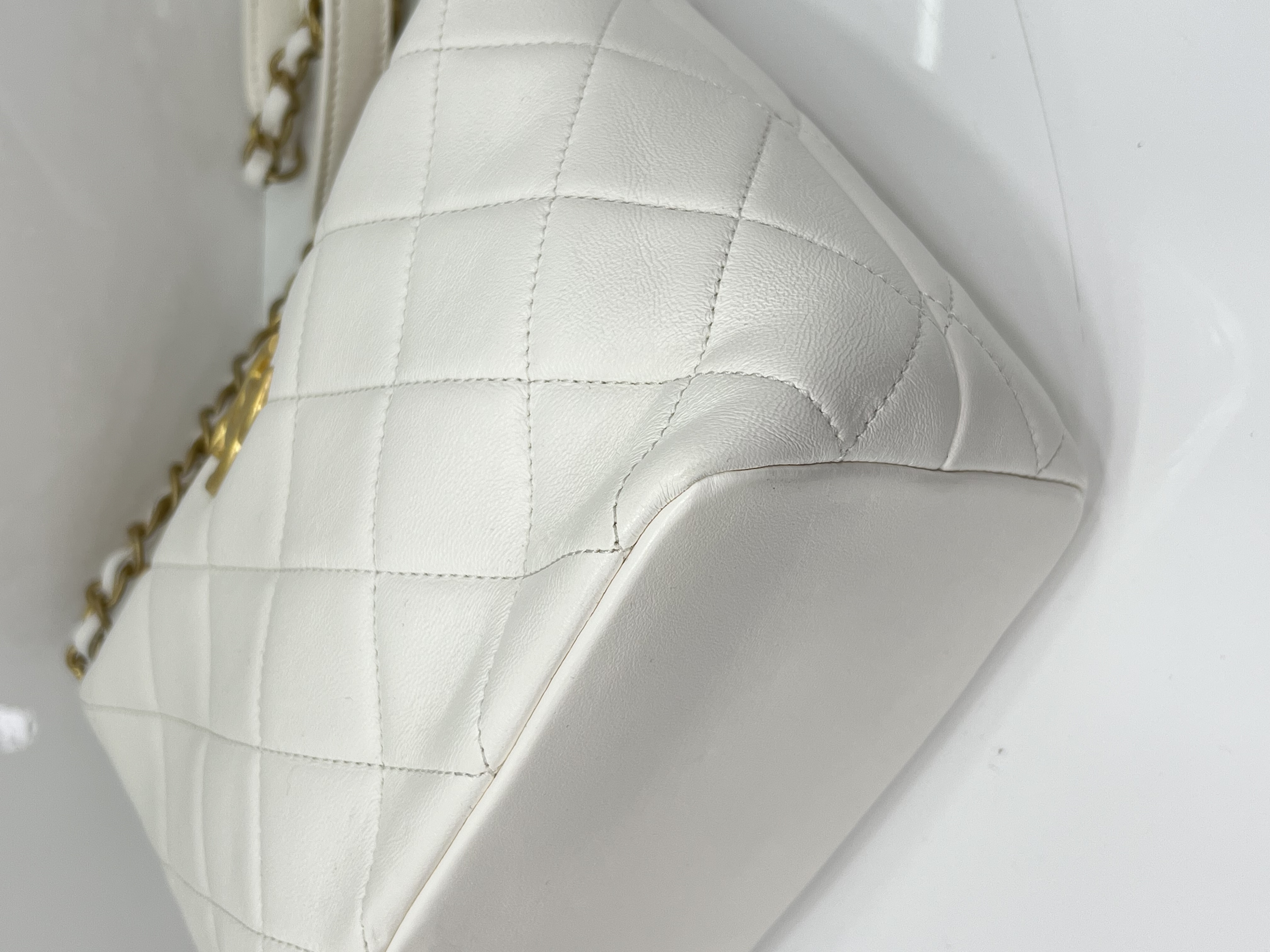 直播貨品 |  [1個-$100 2個-$300］EE105 