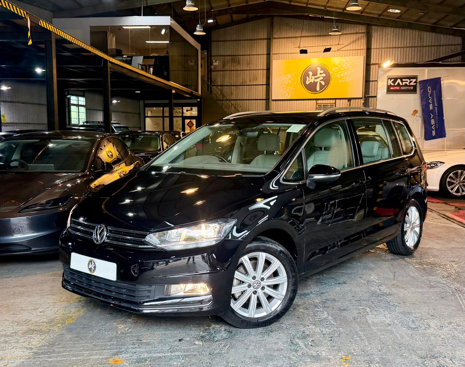 Volkswagen Touran 280 TSI Luxury 2016