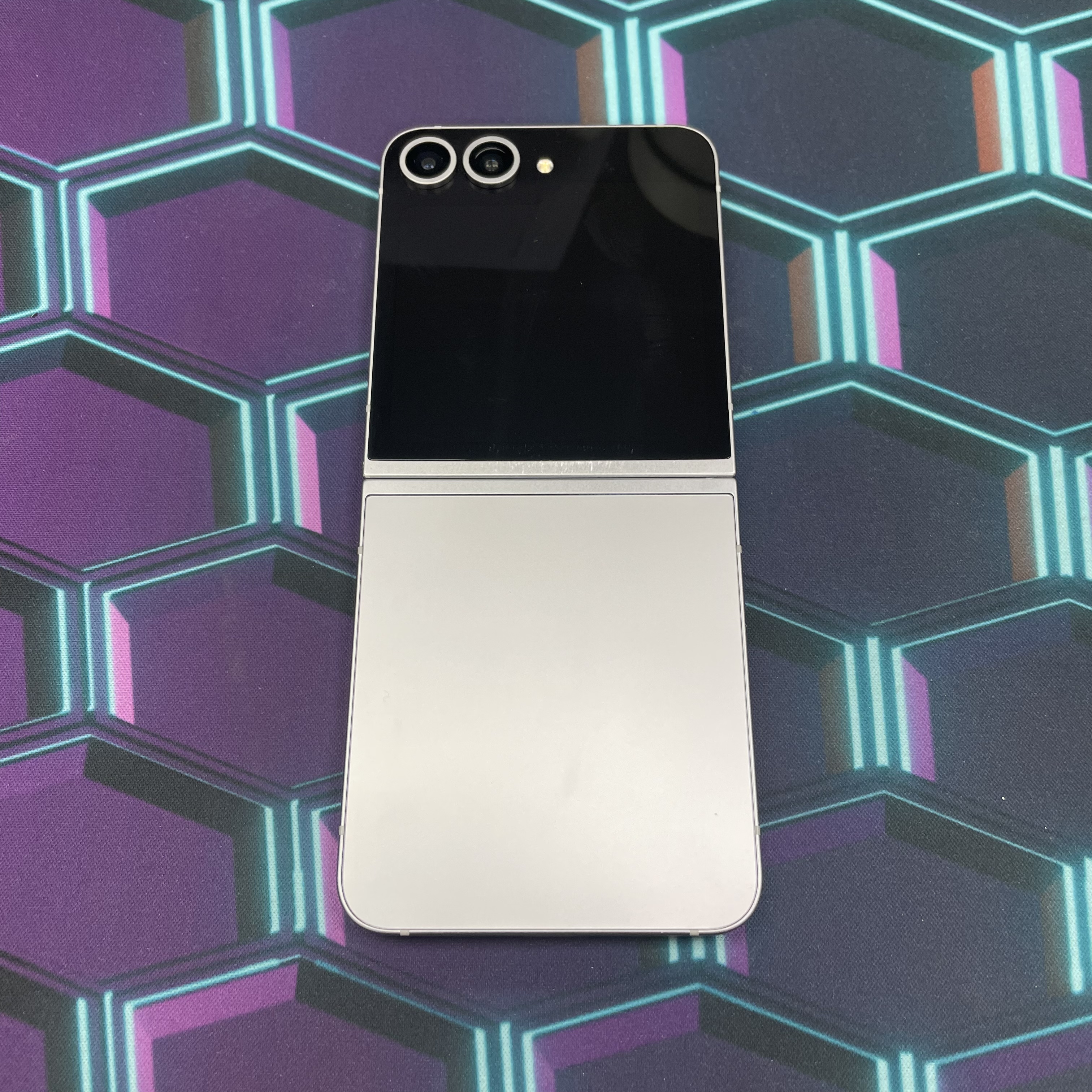 *6542 Galaxy Z Flip 6 超靚機12+512GB 灰色 gray