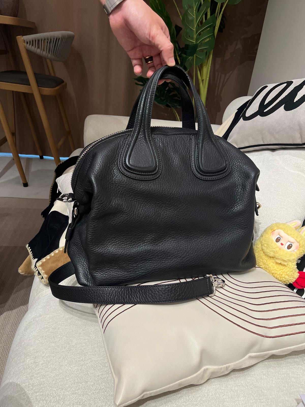 Givenchy Calfskin Nightingale 2 Way Bag 100%Authentic,98%new ✅dust bag