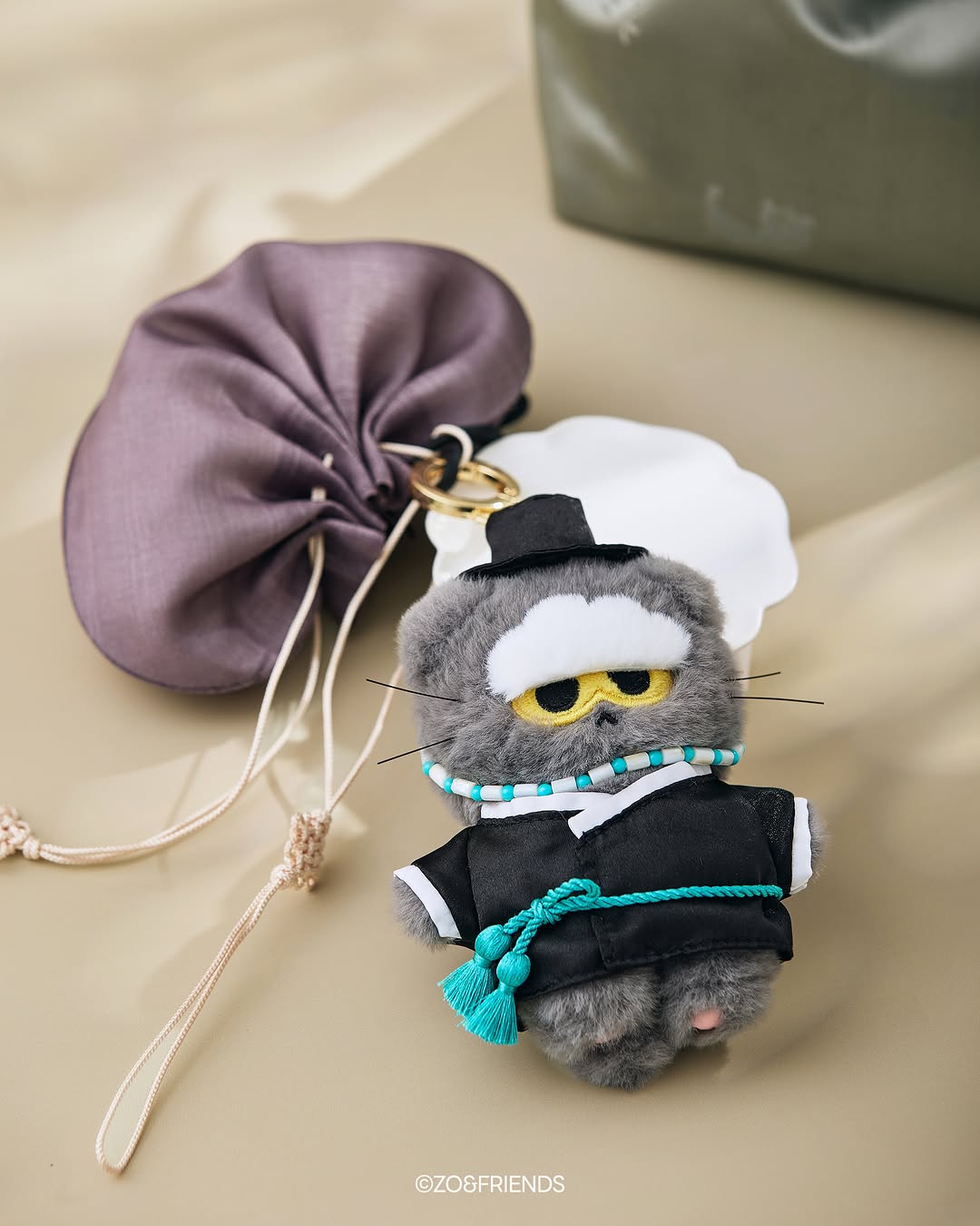 G-DRAGON - ZO & Friends K-edition Zoa 韓服系列 