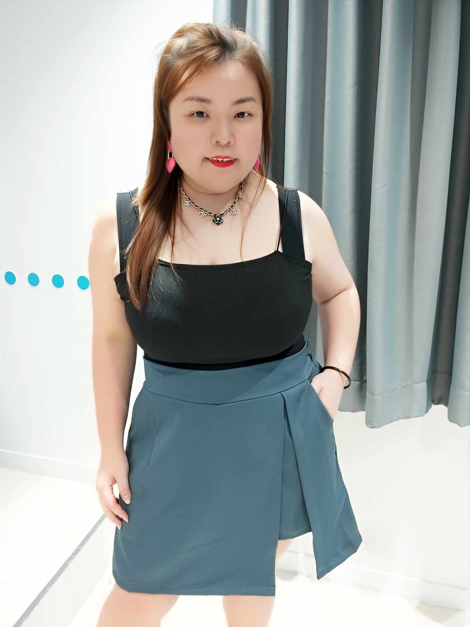 DSD15 边开叉小心机裤裙