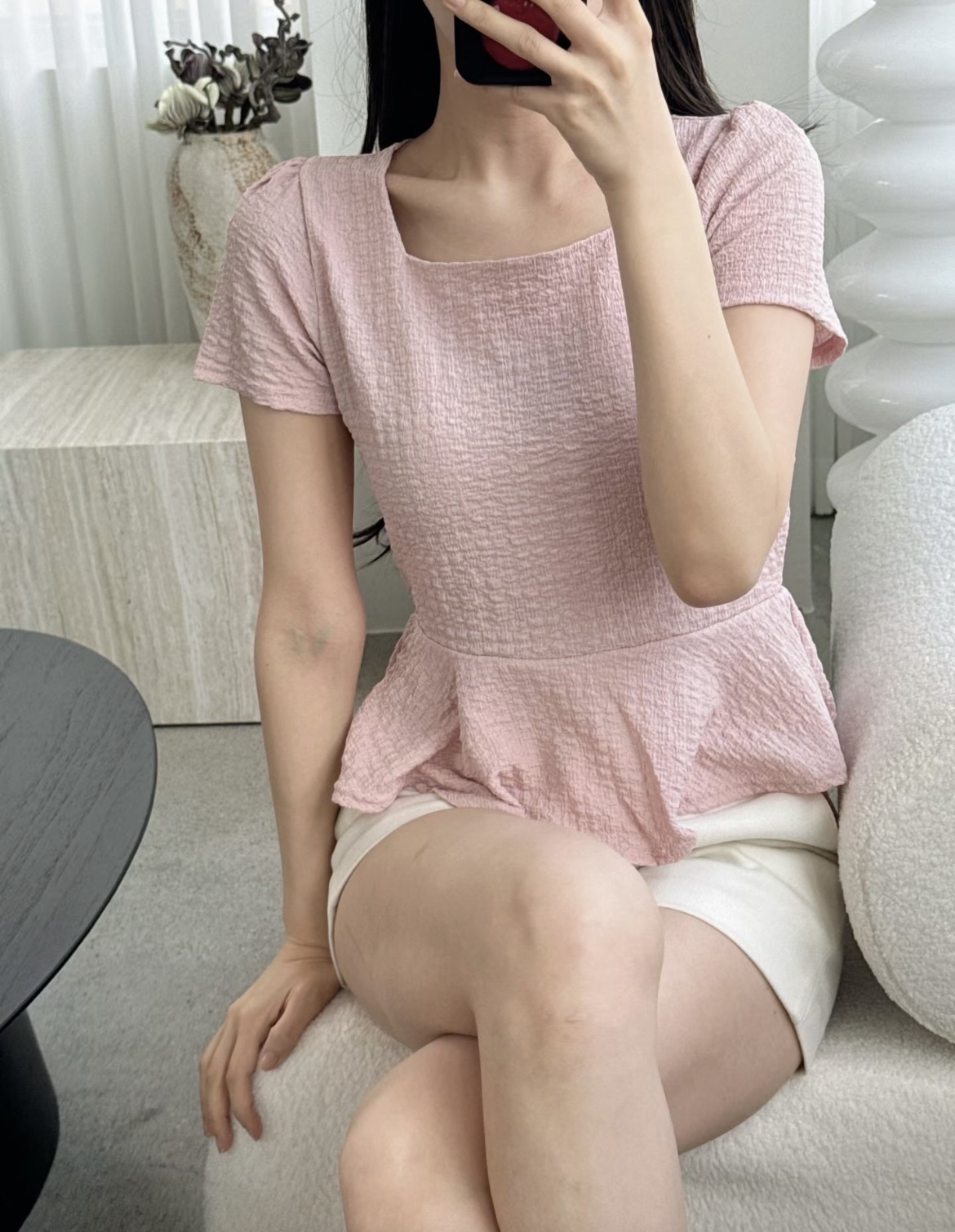 ❥ 粒 粒 荷 葉 邊 上 衣 。