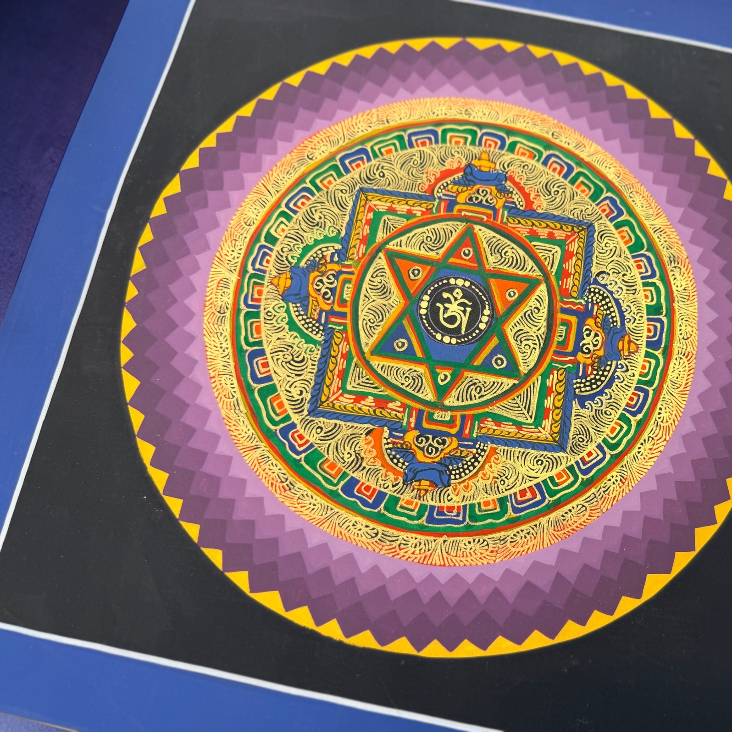 #21 尼泊爾三大廟加持手繪唐卡～OM 字，六字大明咒唐卡 ，約33m 外，內27.5