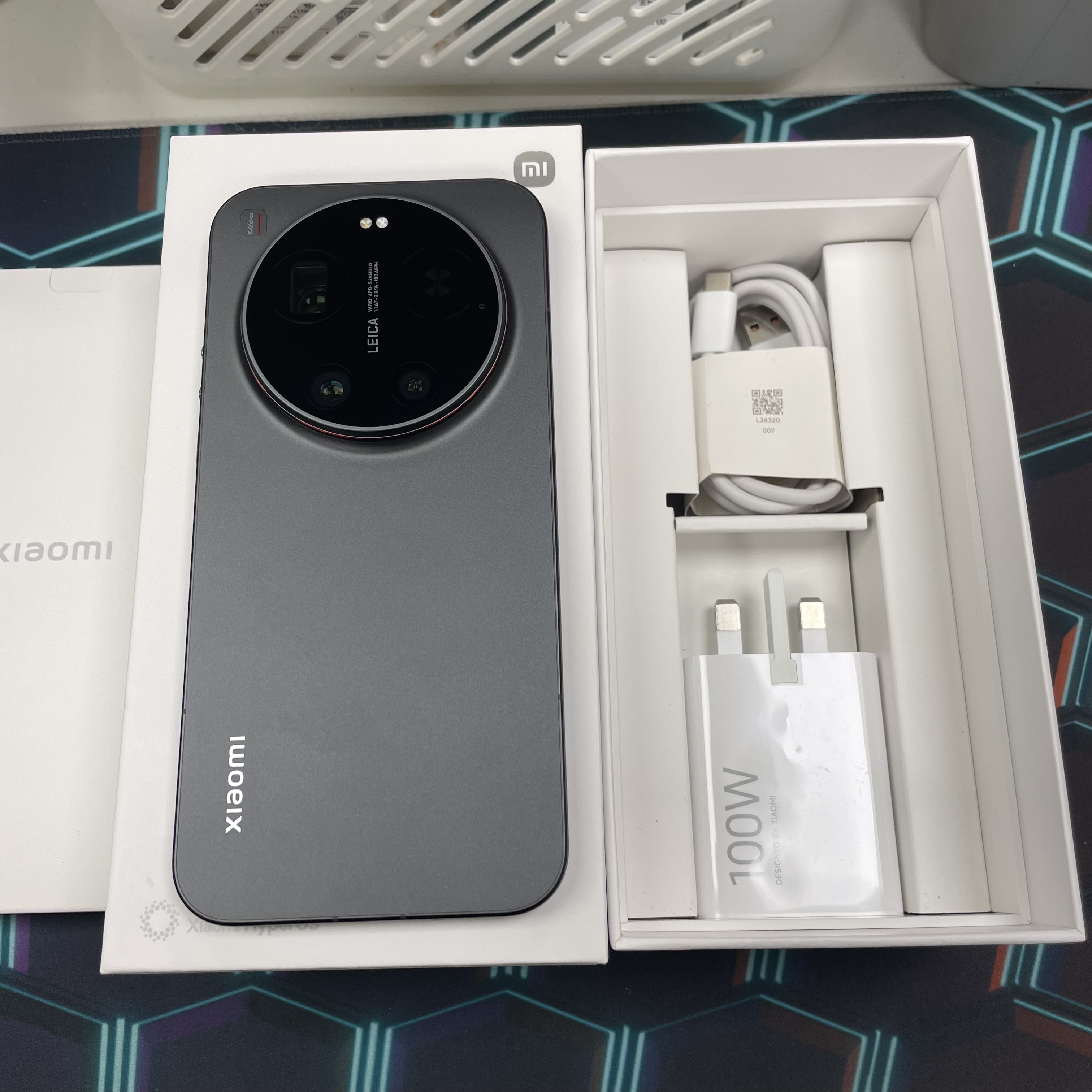 *6541 XiaoMi 17 Ultra 完美機 16+512GB 黑色 black