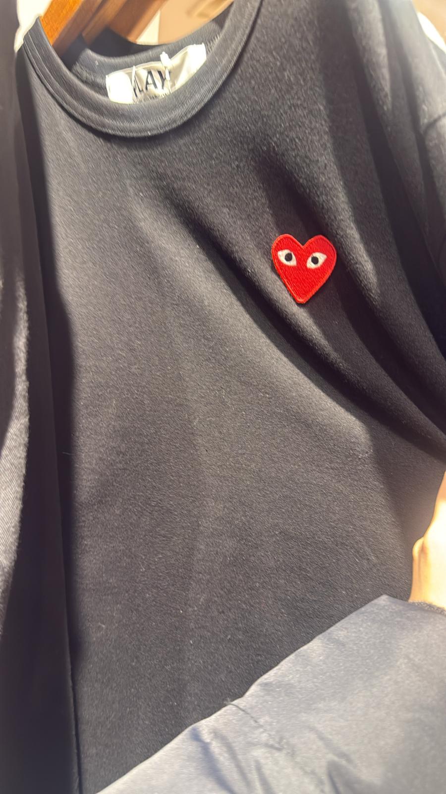 CdG play 黑色紅心