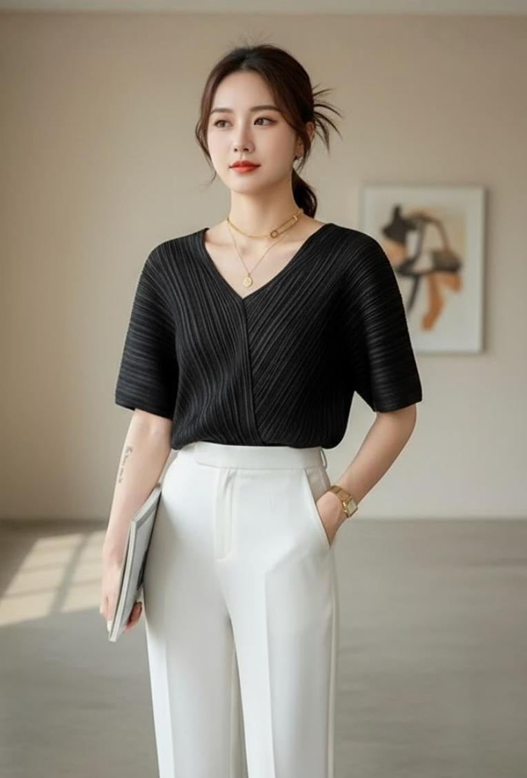 Wide V Pleated Blouse