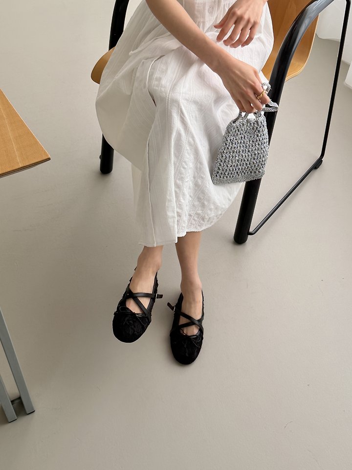 Lacie Strap Flat (2 colors)