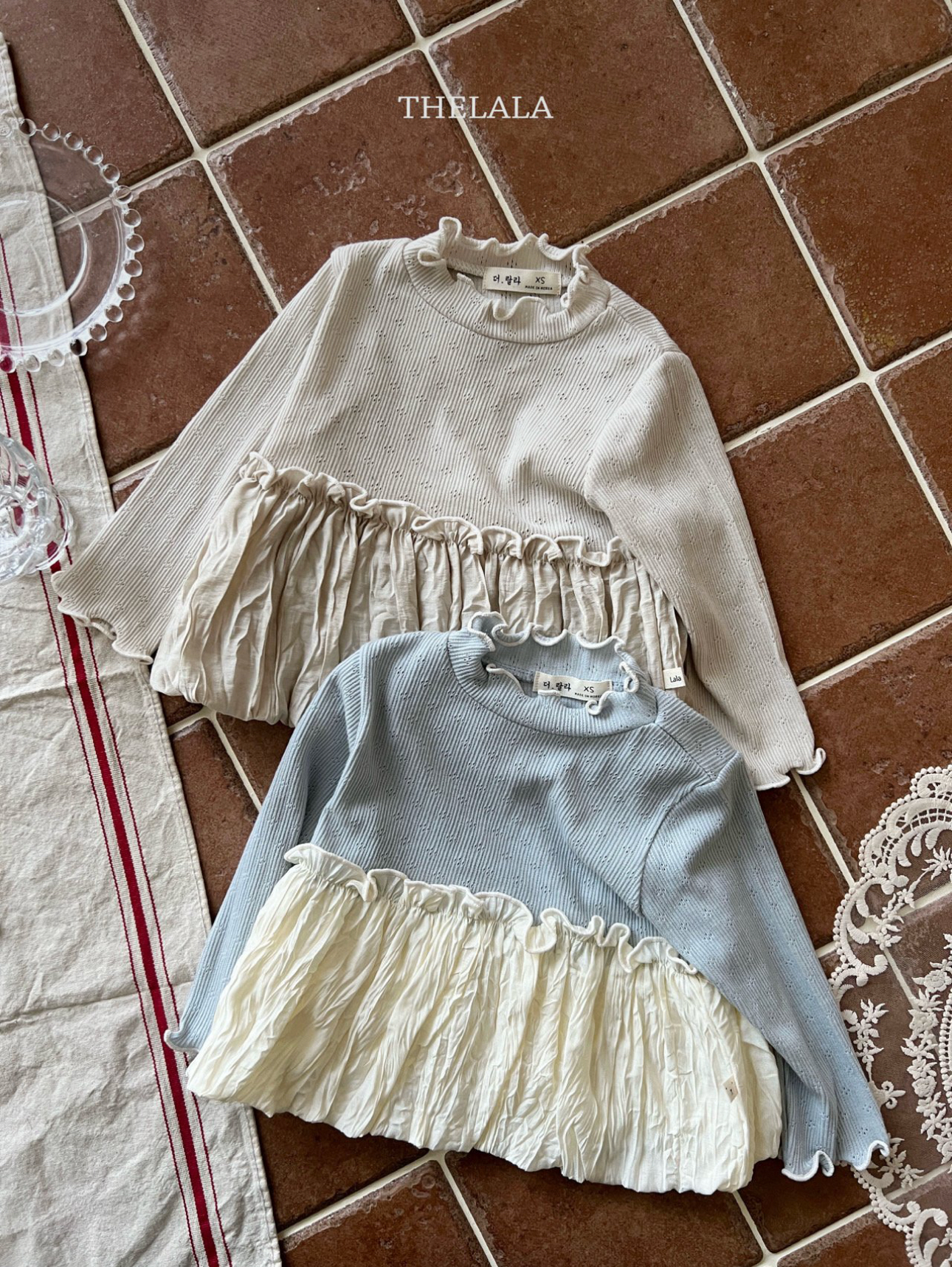 🌸預訂 韓國直送🌸🇰🇷THELALA兩色皺褶裙擺長袖上衣