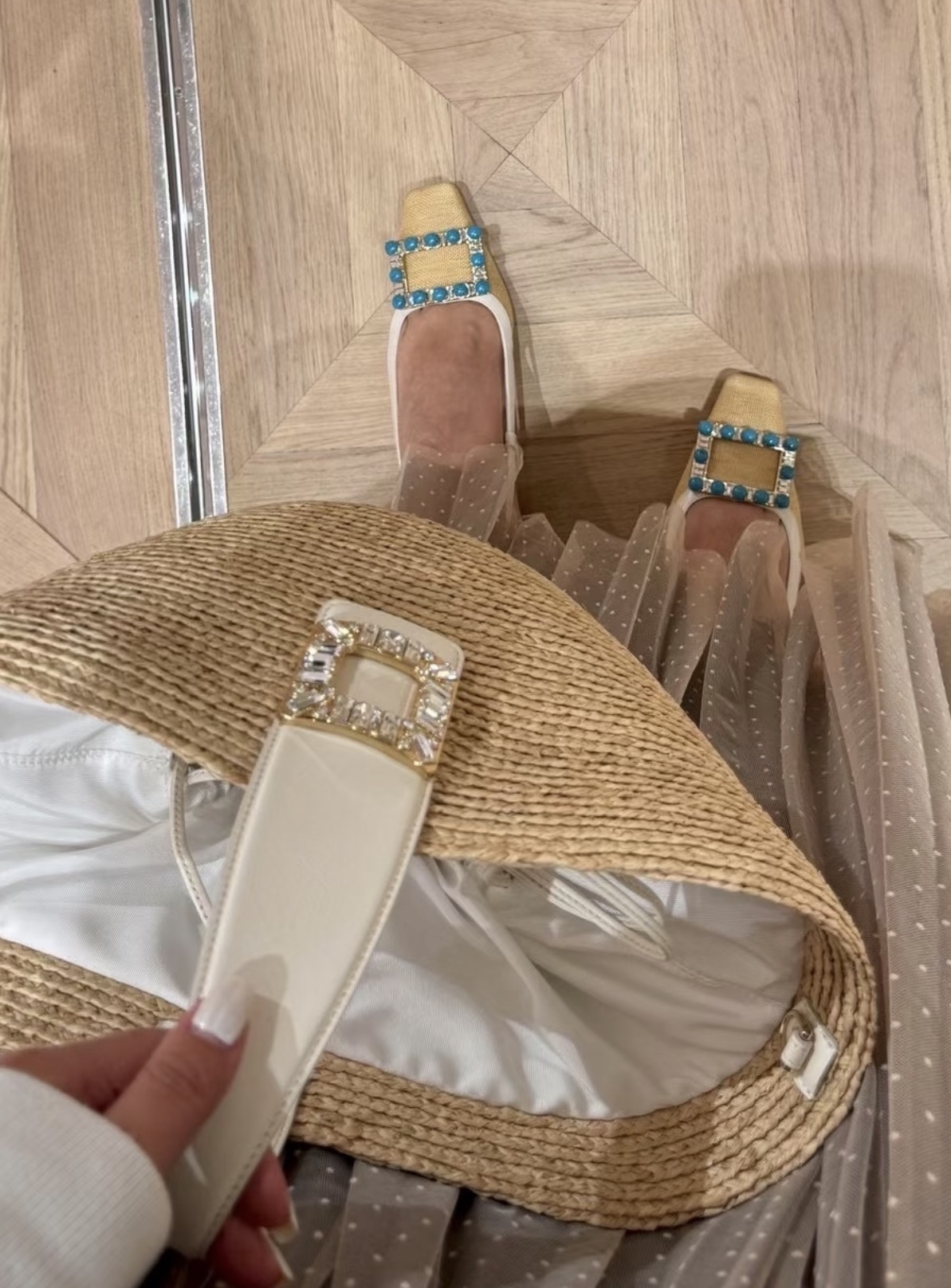 新款🆕 訂貨 RV 夏天新款鑽扣藤籃 Size 15x36x13cm