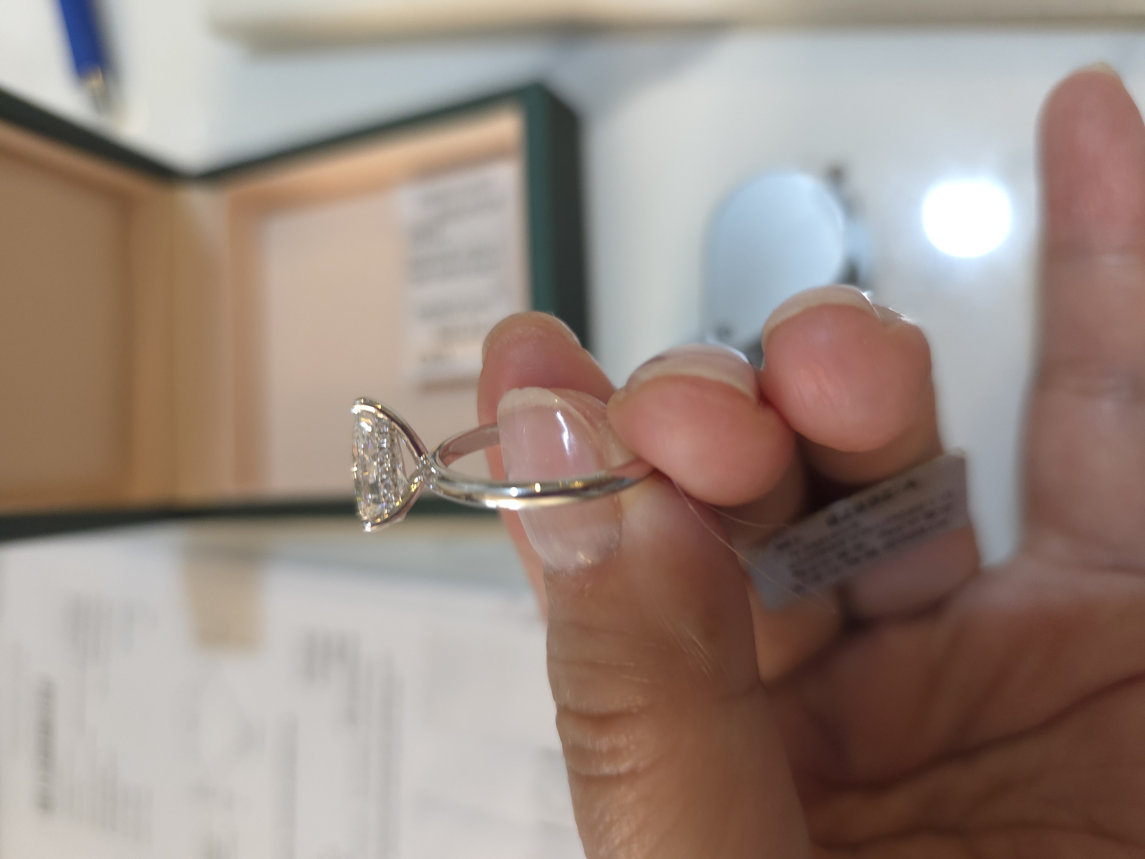 pt950 培育鑽石戒指D1.56 d0.084 G3.9g E/VS1 14