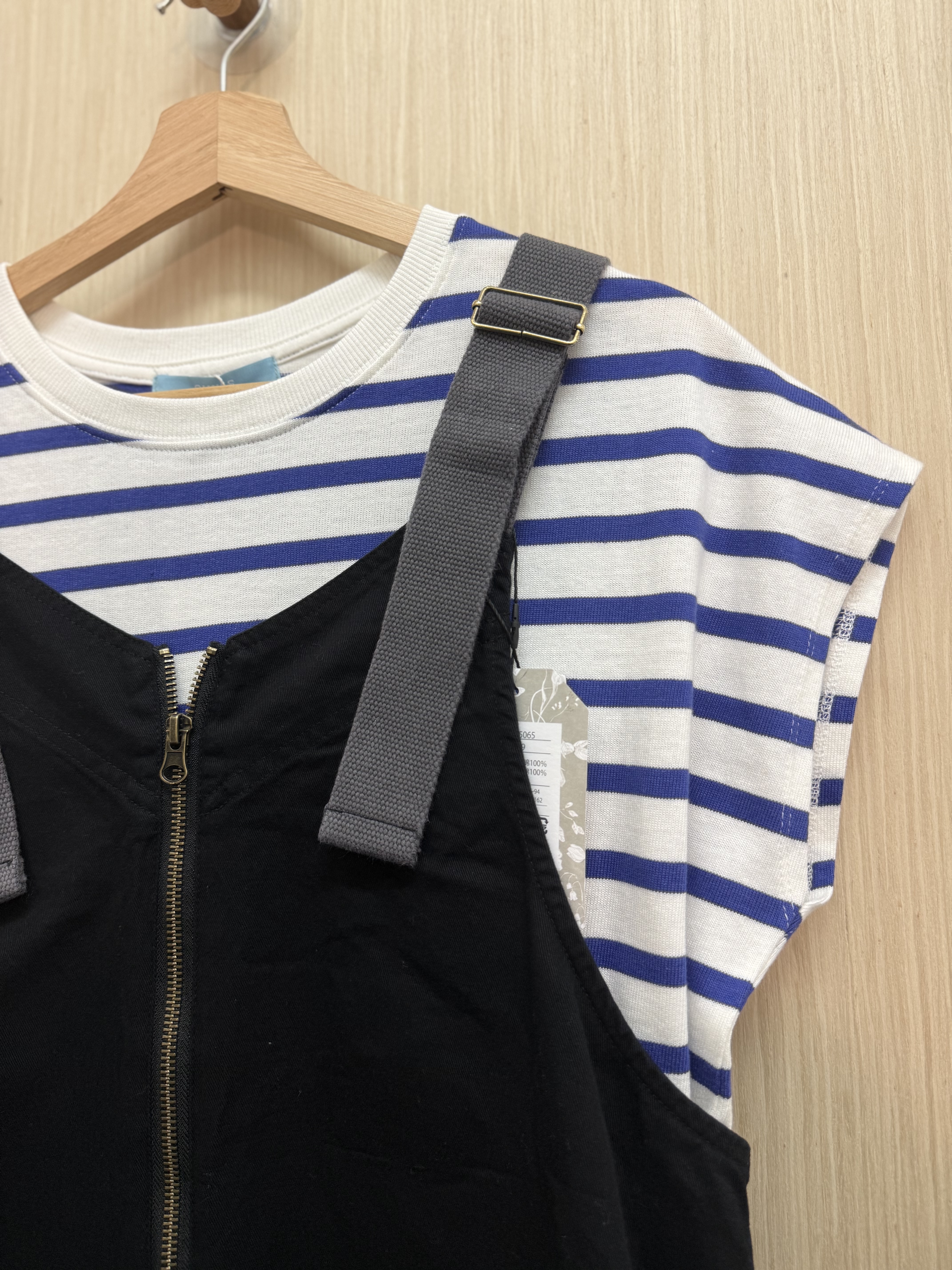 撞色肩帶工人裙（黑𝐱灰）