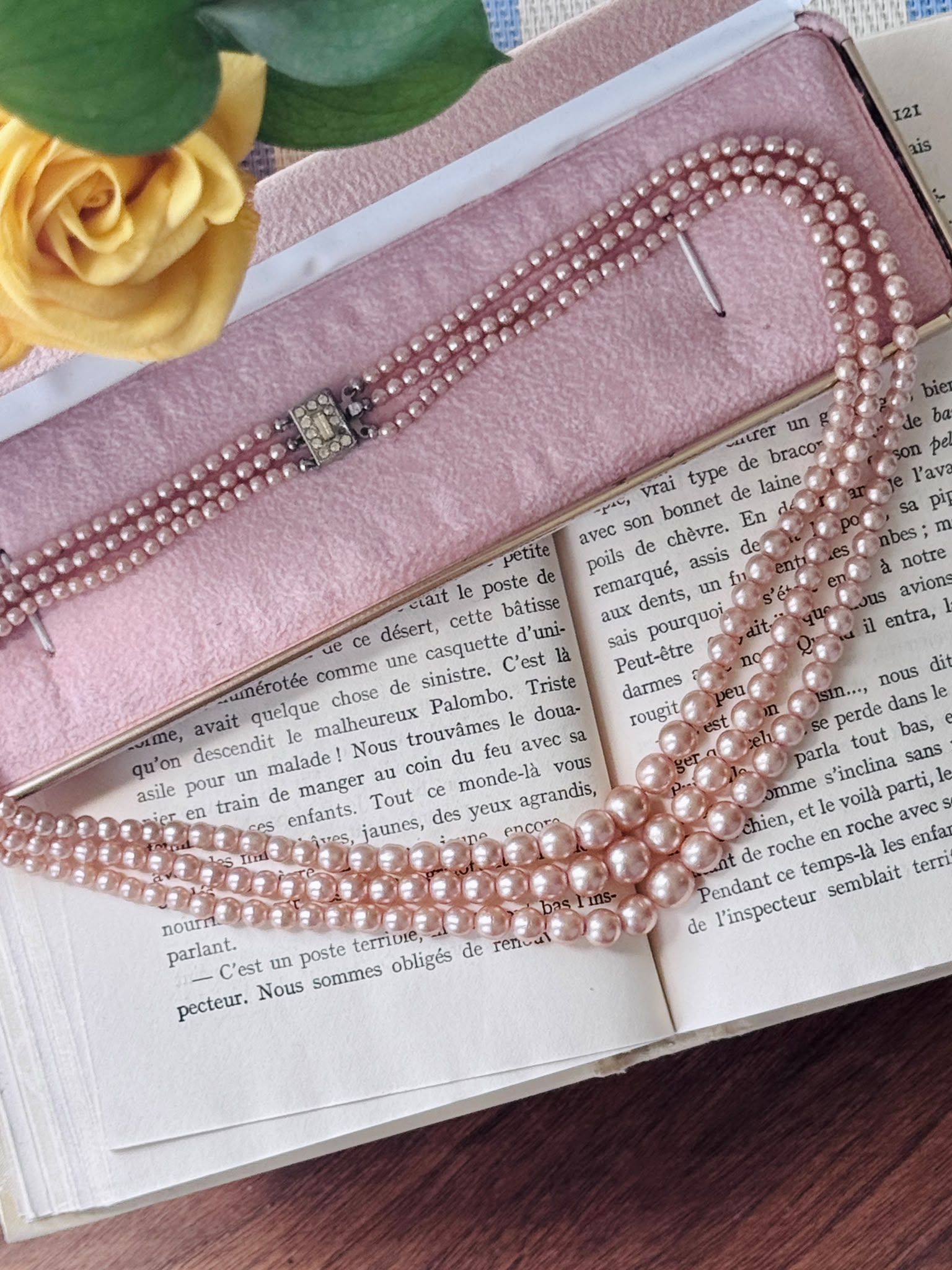 C.a. 1960s 17-18" Three-Row Graduating Pink Glass Pearl Necklace (MT2603)