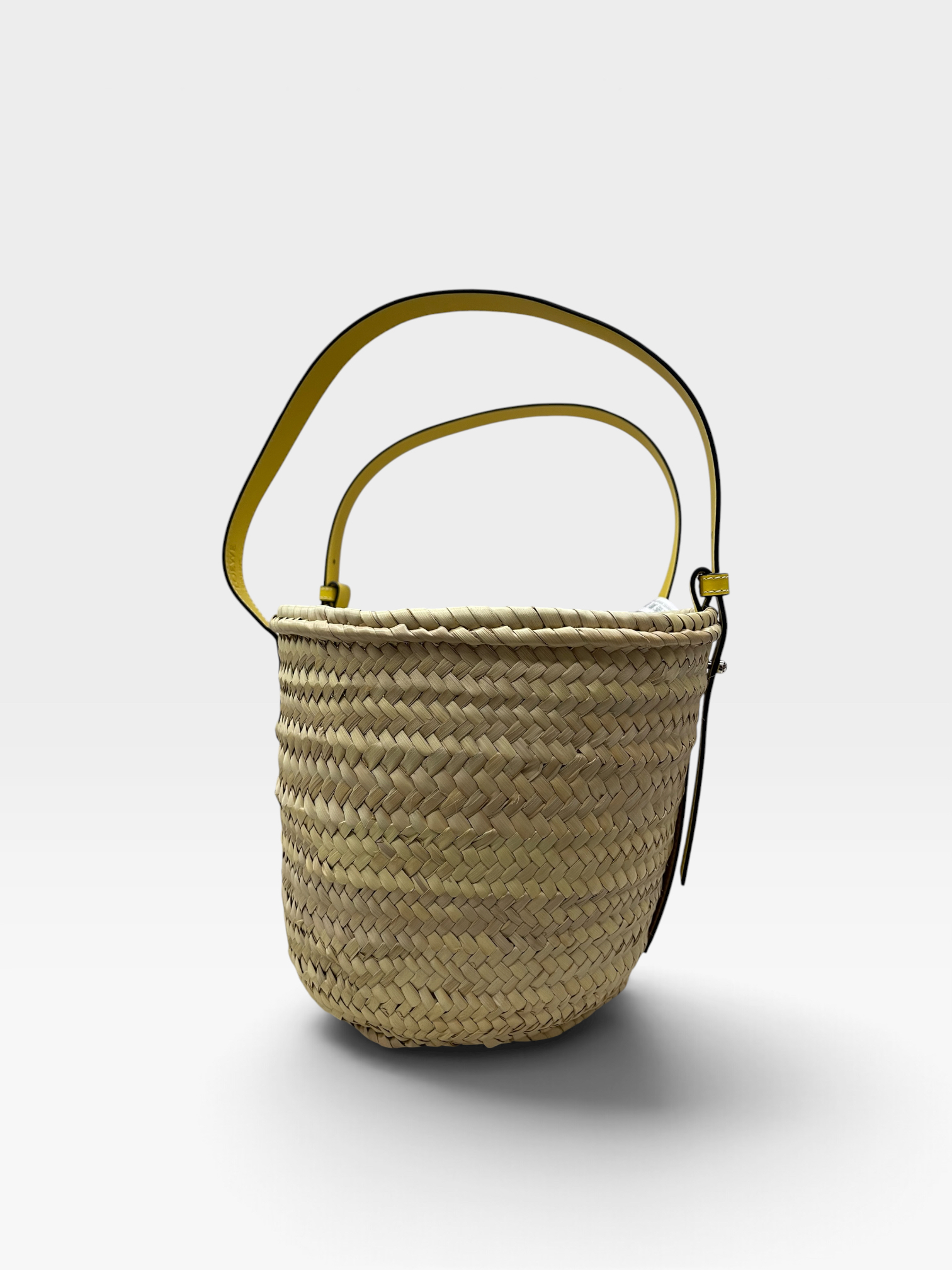 Pre-Owned LOEWE Basket Bag / Product Code: 091013