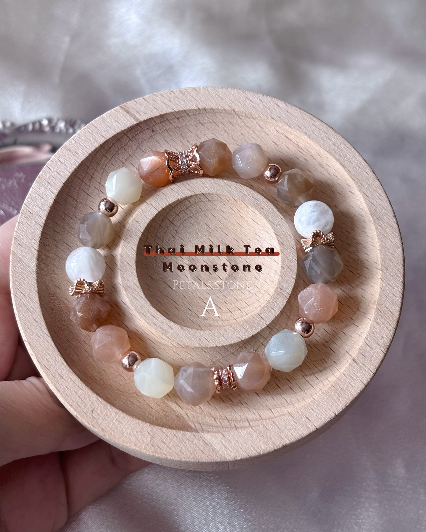 🥤тнαι мιℓк тєα мσσηѕтσηє🌙