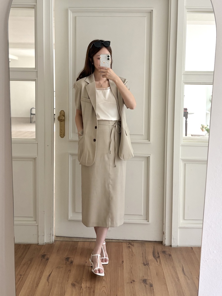 Sandstone Air Relaxed Blazer (Light Beige)