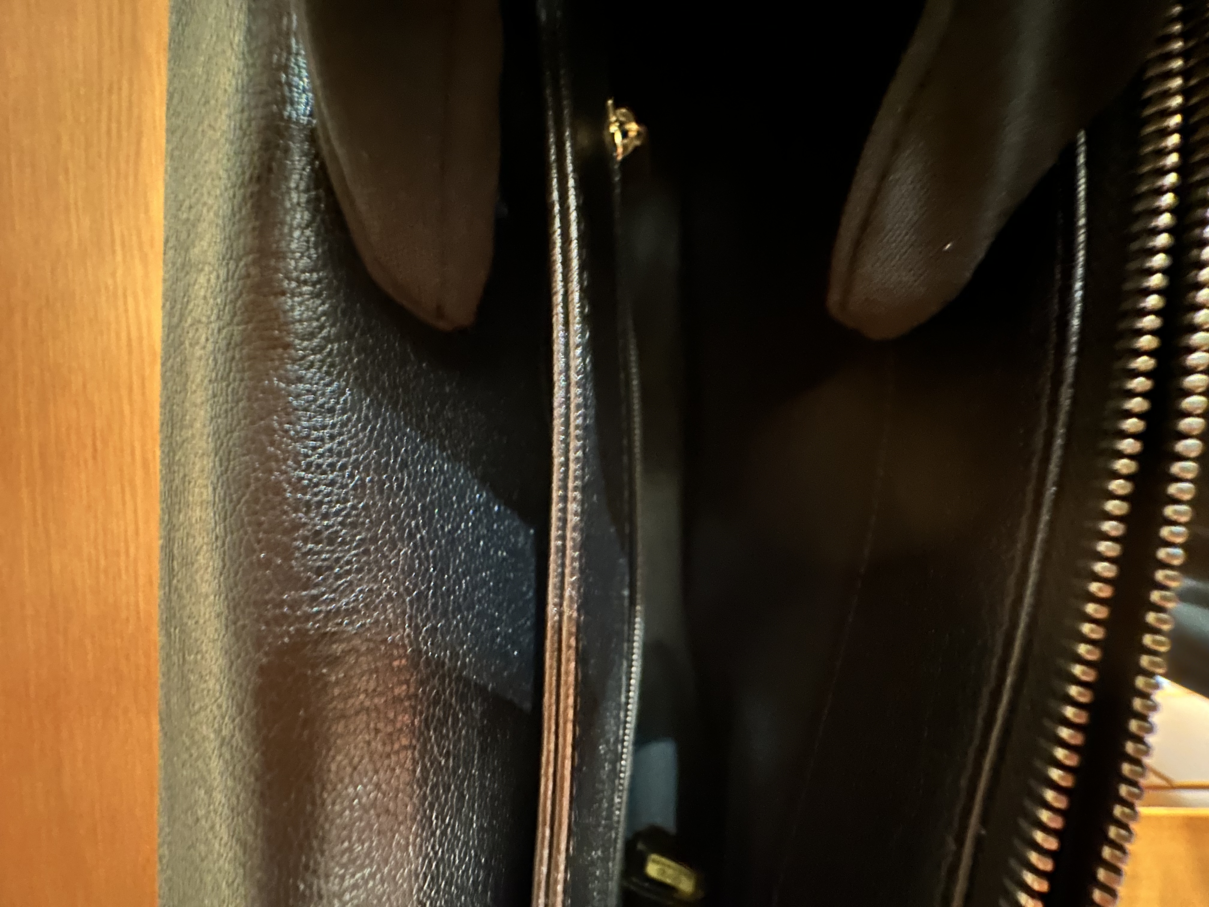 直播貨品 |  [1個-$100 2個-$300］ HH24