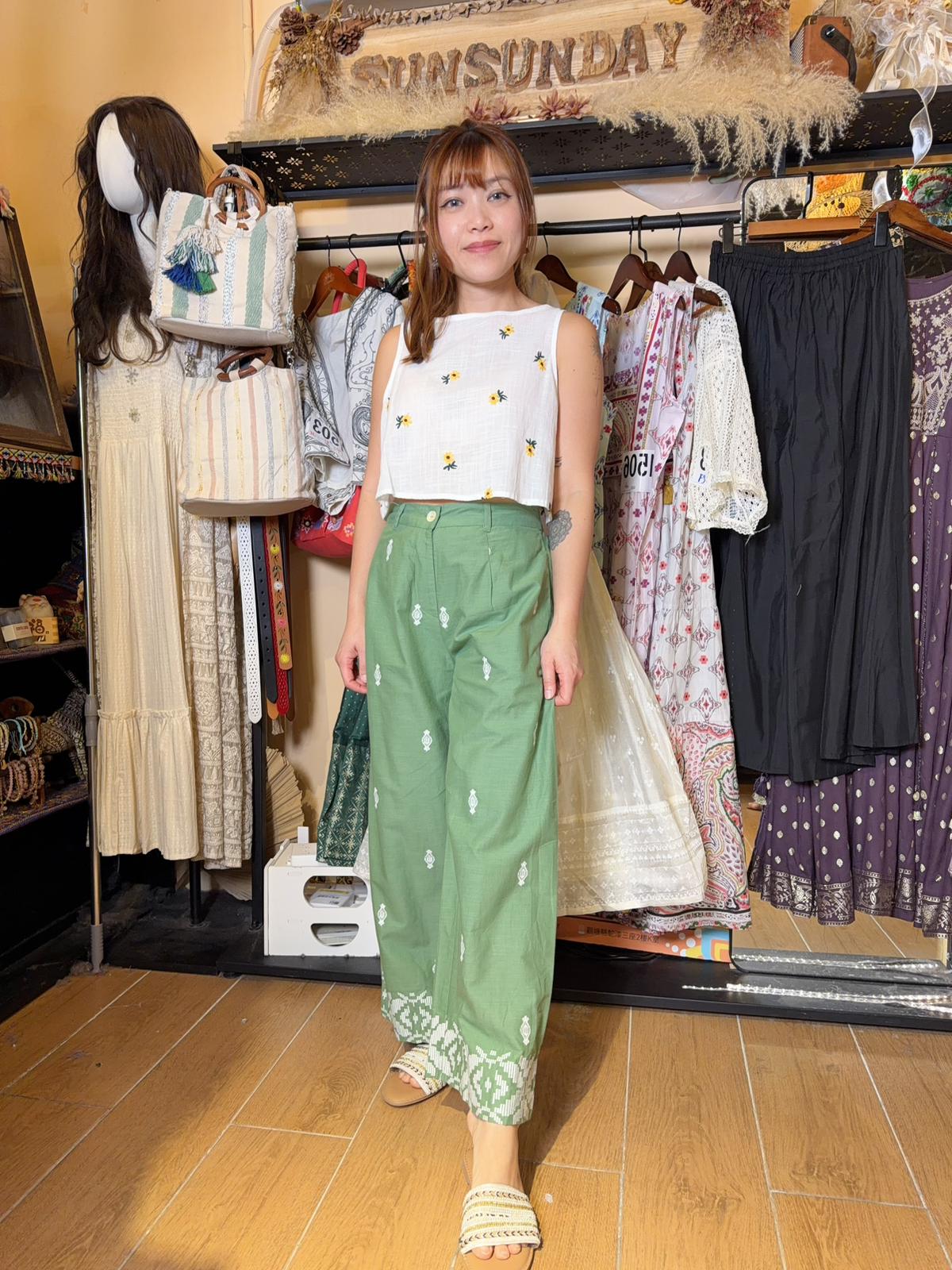 Green Emb. Wide legs Pants #1515