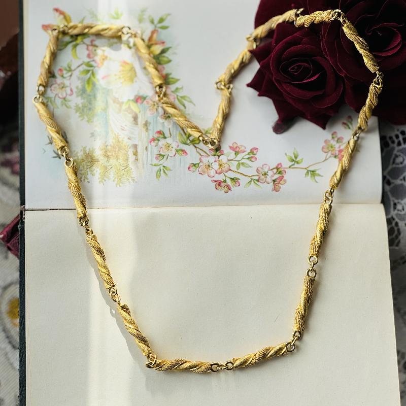 C.a. 1980s Heavy Solid Twisting Textured Bar Long Necklace / Pasta Necklace(MT1959)