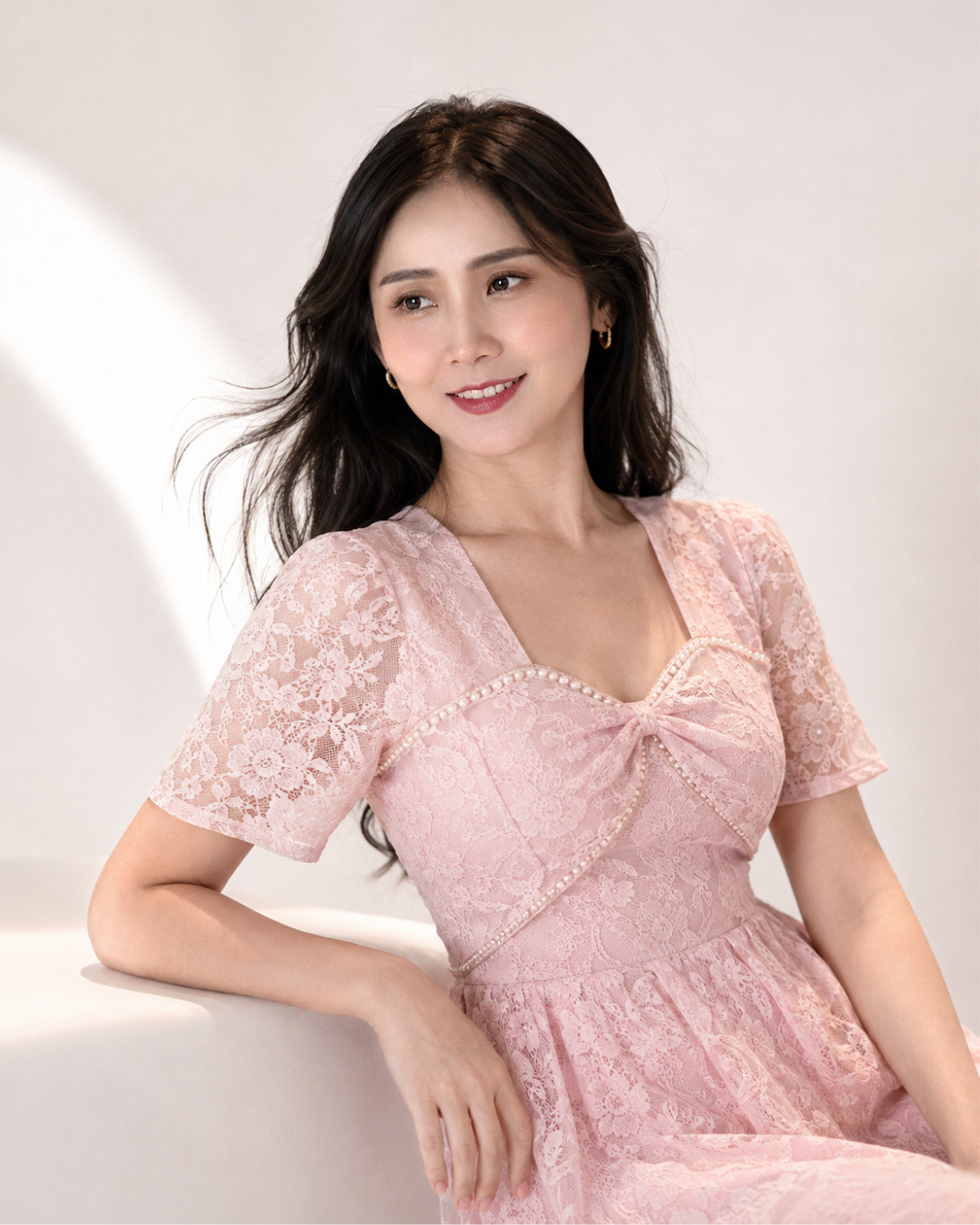5131 Seraphina Pearl + Lace 3 Colour Panelled Midi Dress