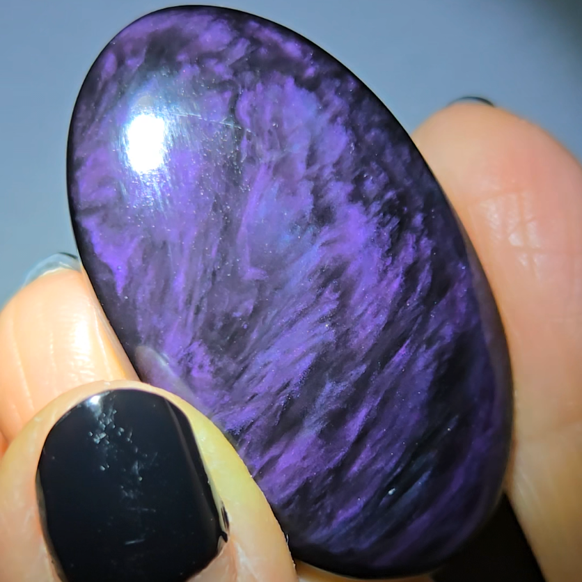 Velvet obsidian cabochon from Mexico - OB14