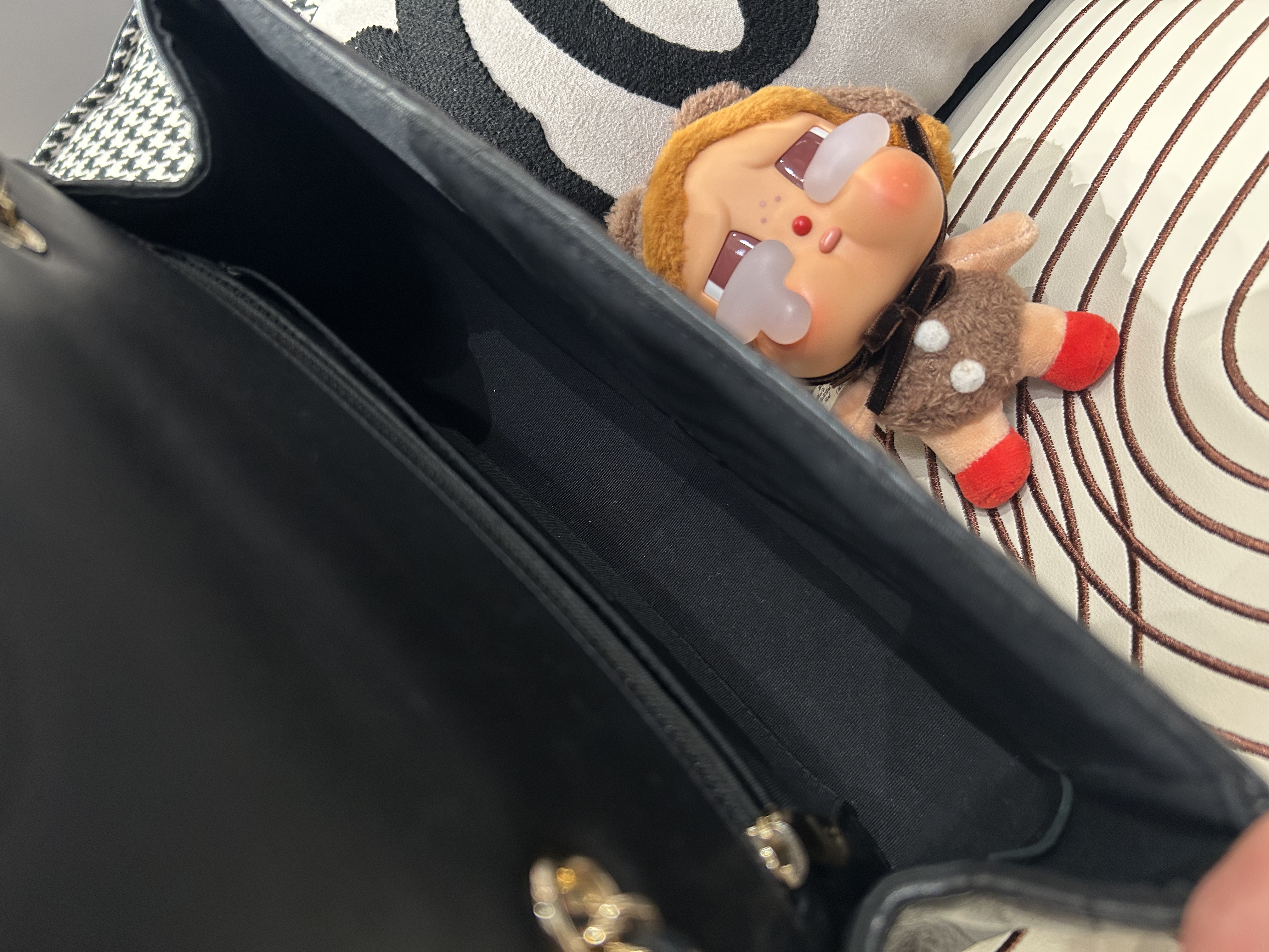 Chanel statement flap,A91587 100%Authentic, 95%new,✅24Card ✅專門店收據 ✅Dust bag