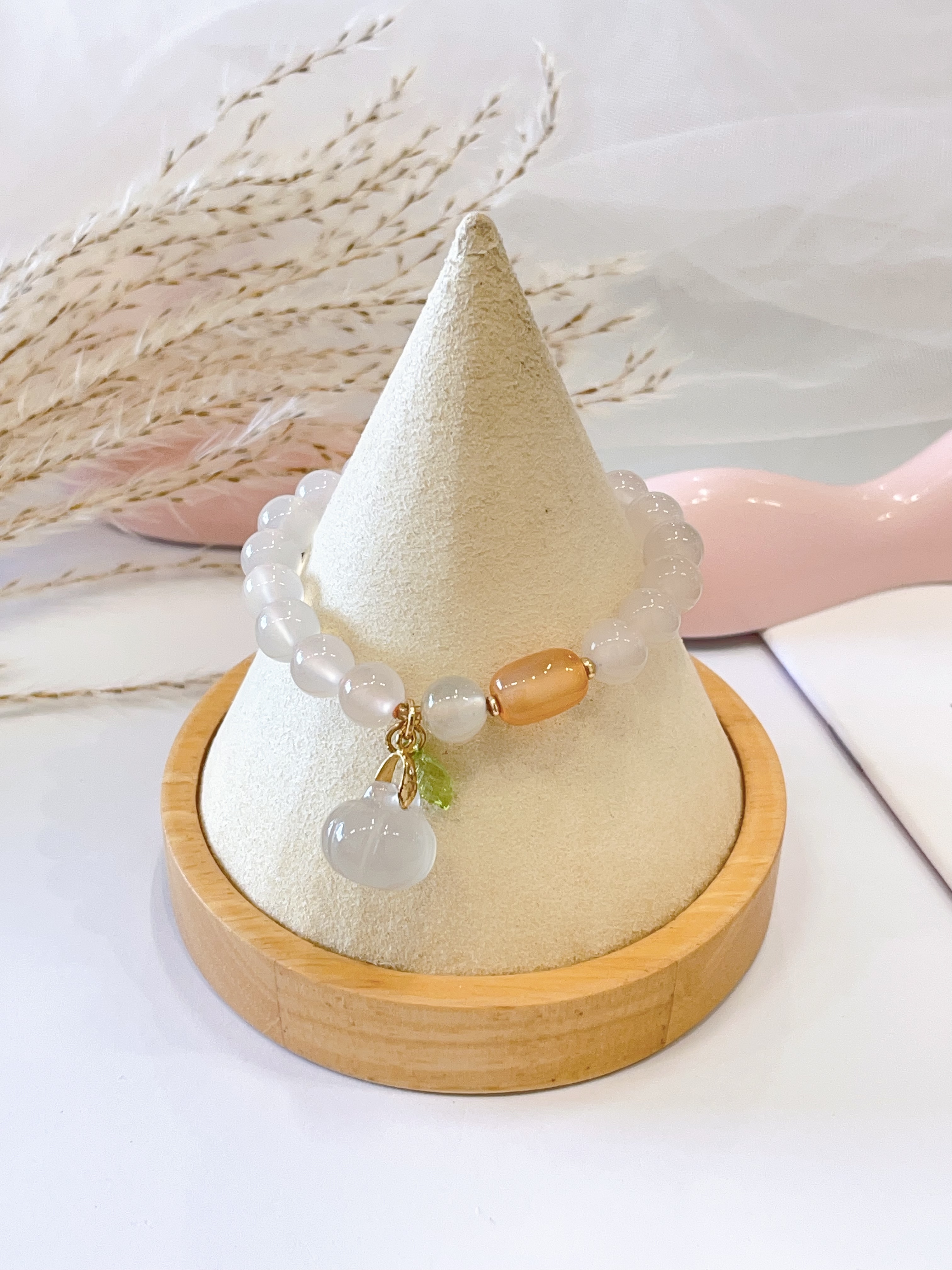 🤍🎃 白玛瑙玉髓 × 南瓜造型手串 White Agate Chalcedony & Pumpkin Charm | 8mm