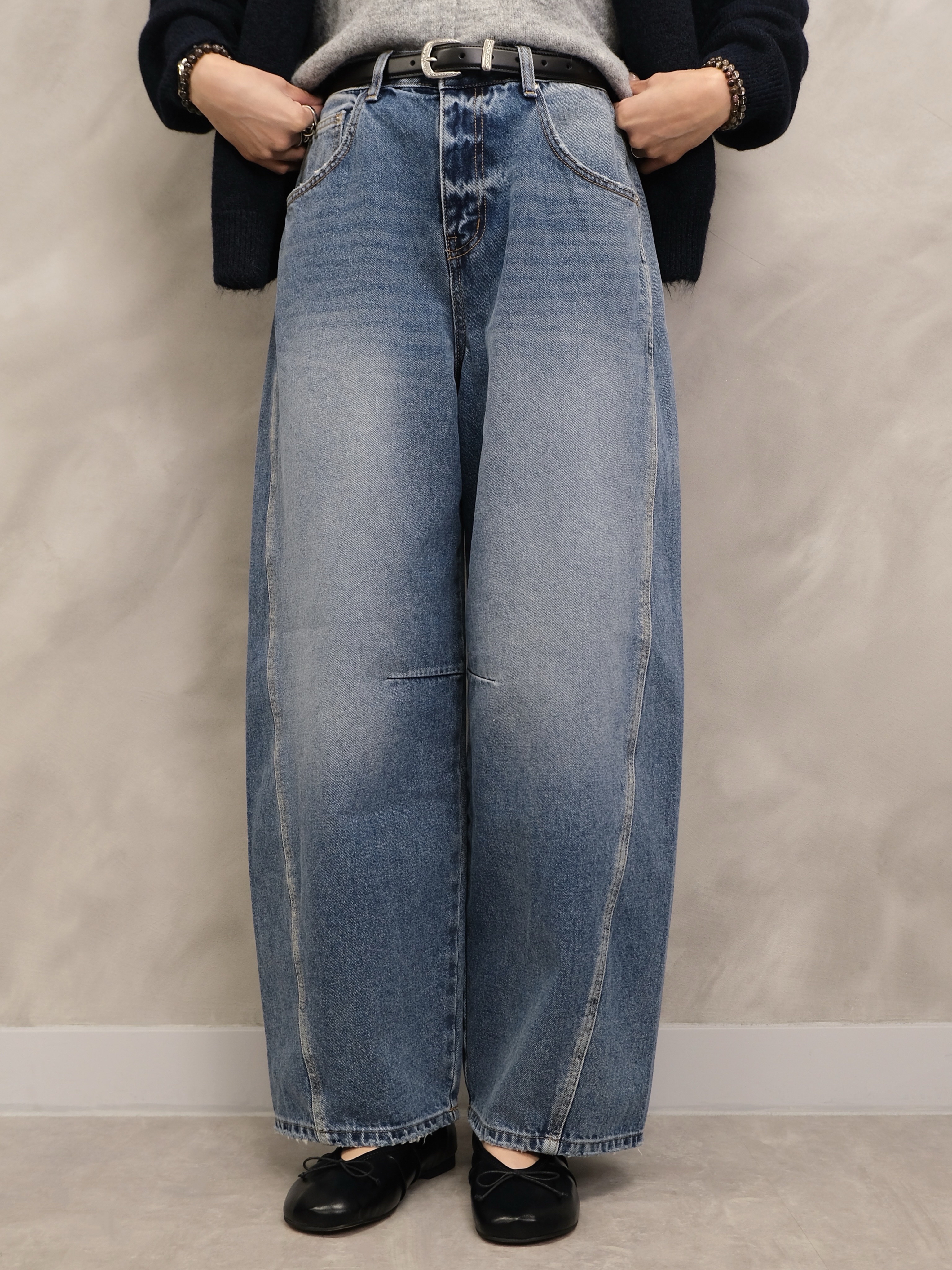 Curved Seam Wide-Leg Jeans #pt86