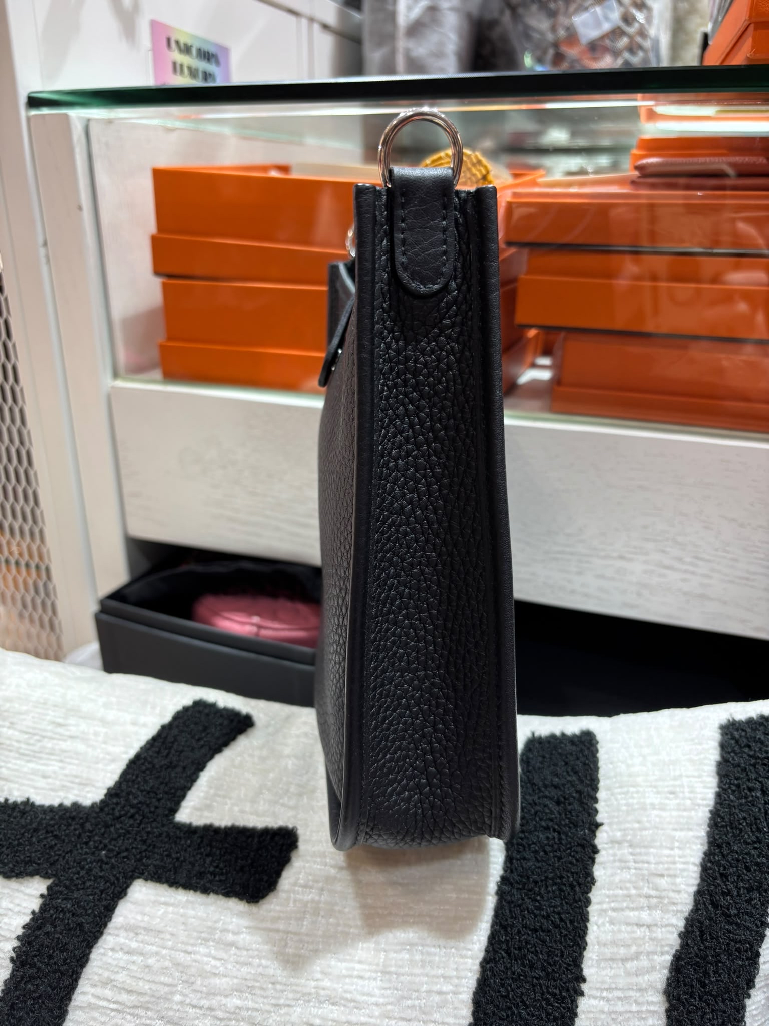 Hermes mini evelyne, Stamp U 黑色銀扣 100%Authentic ,98%new  ✅dust bag✅box