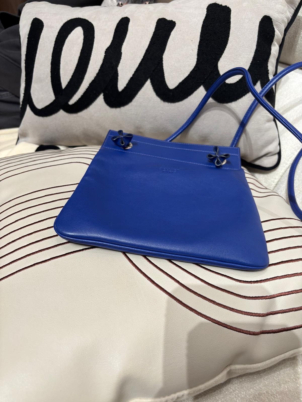 Hermes Aline Calfskin 100% Authentic , 95%New ✅Dust bag ✅收據