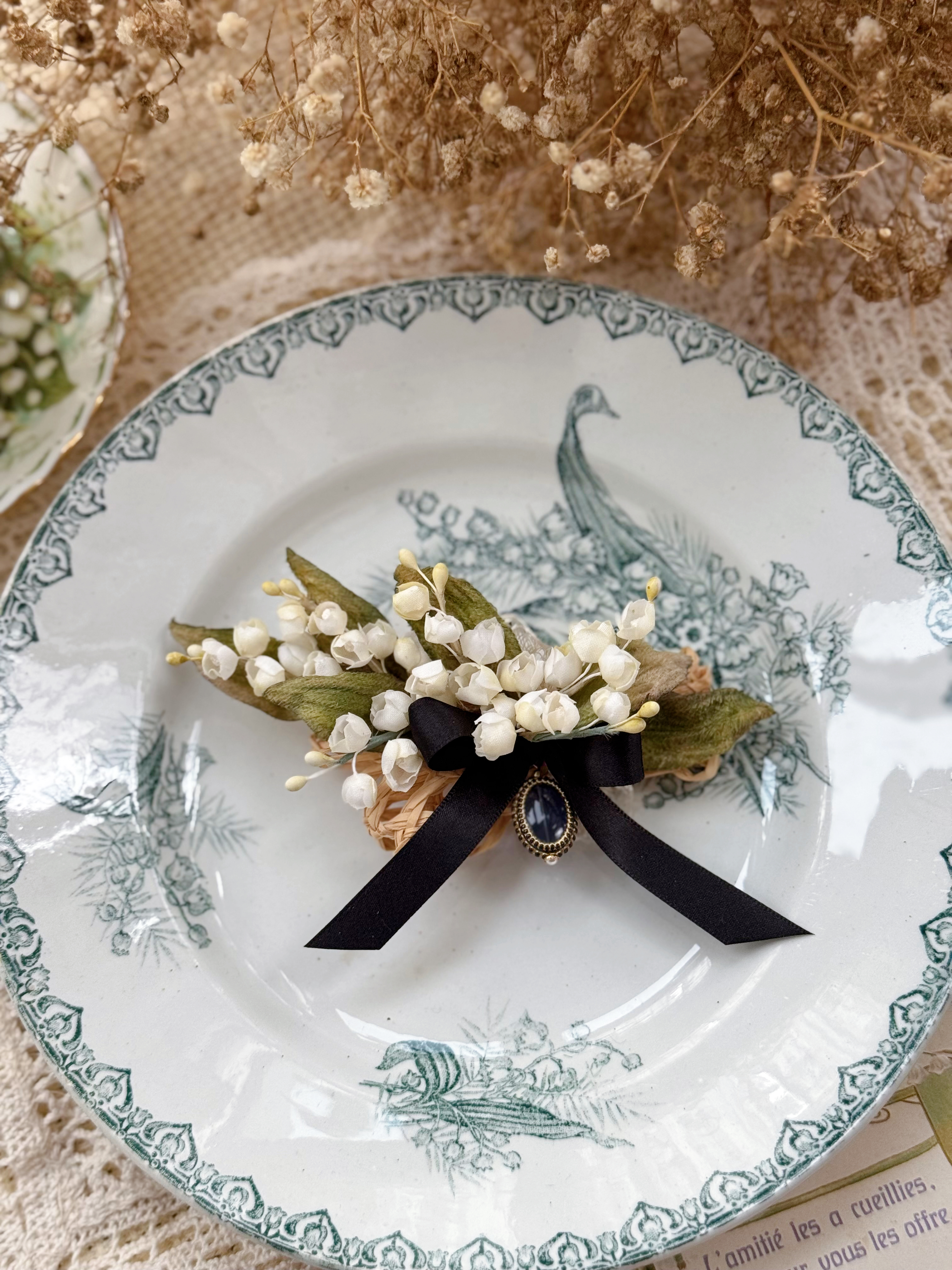 初夏花園 - 鈴蘭髪夾+胸針