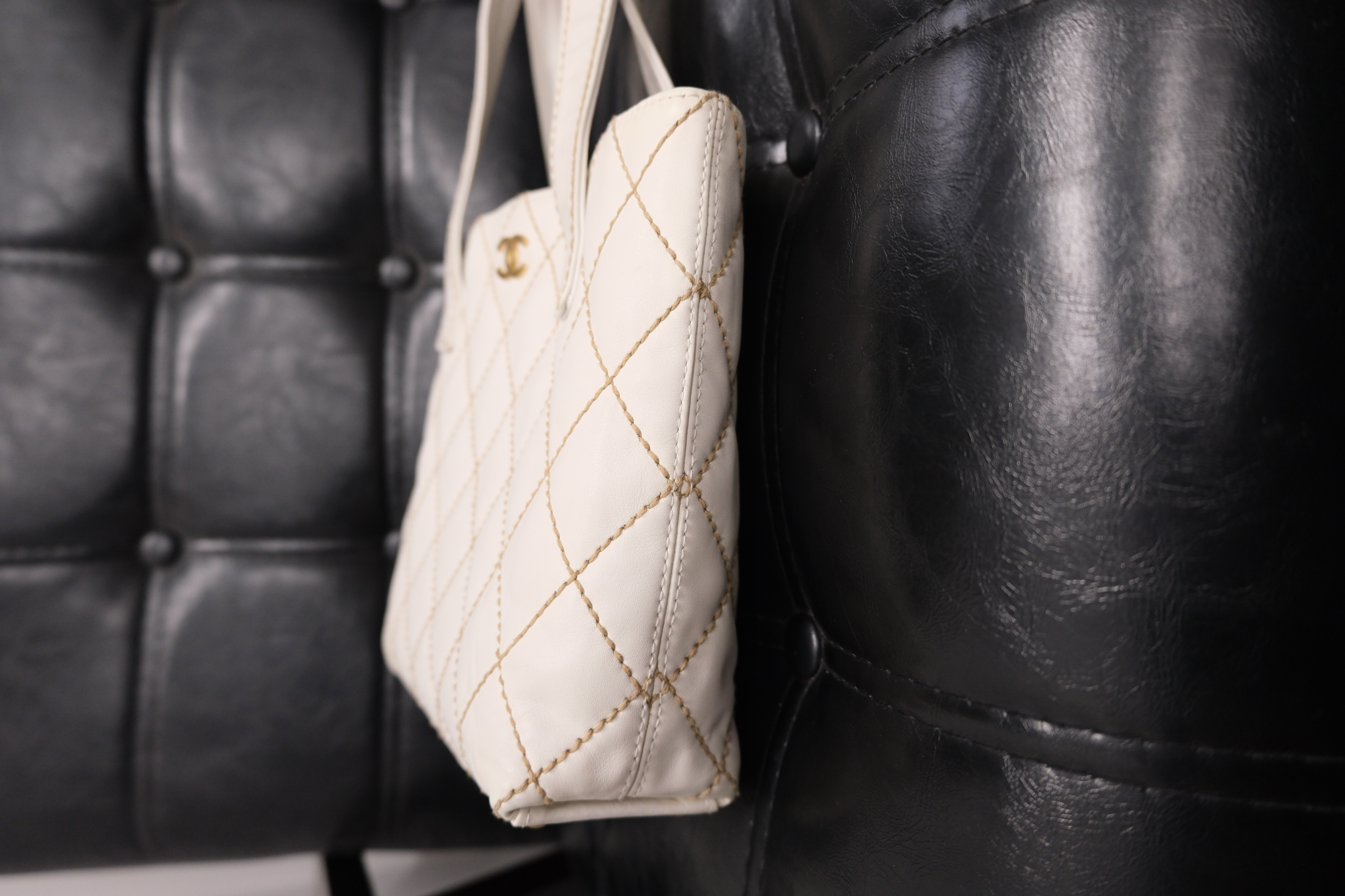 Chanel Wild Stitch Lambskin Tote bag White Gold 