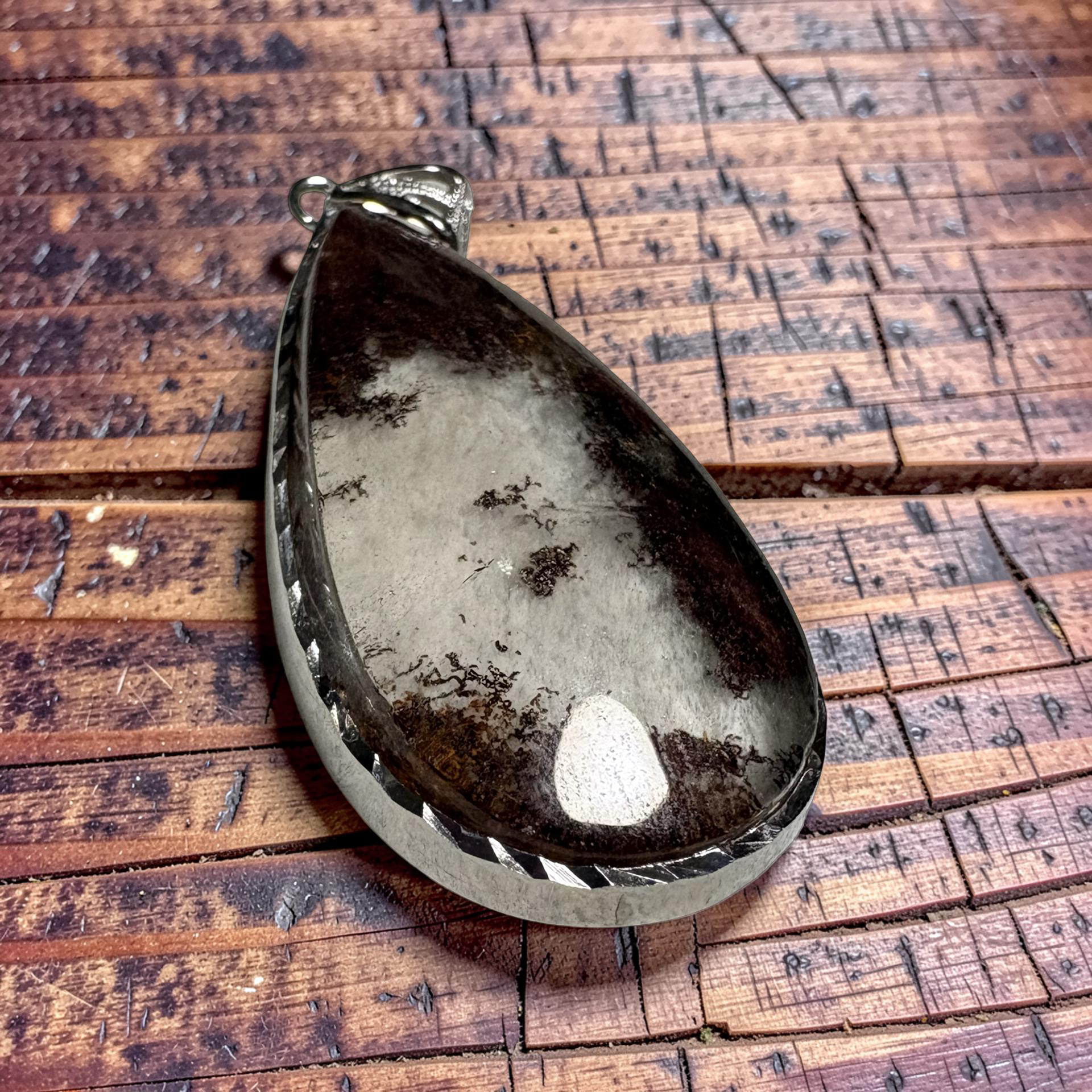  綠幽靈吊咀 重：8.45克（附送證書）No19-585