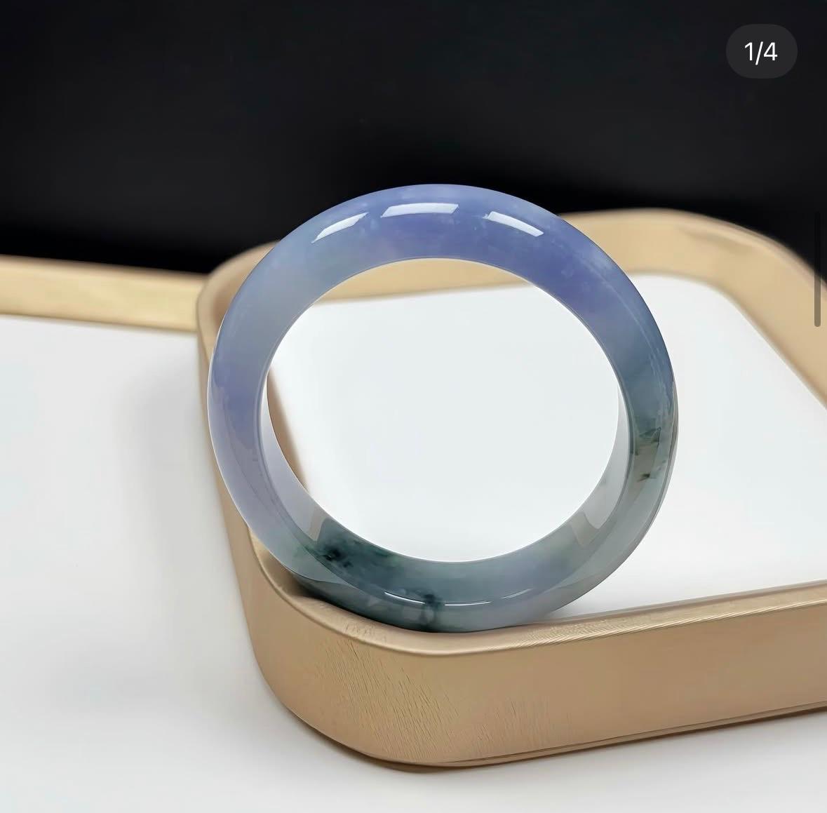 54.5mm 濃紫飄綠花翡翠貴妃鐲（附送香港鑑定證書）