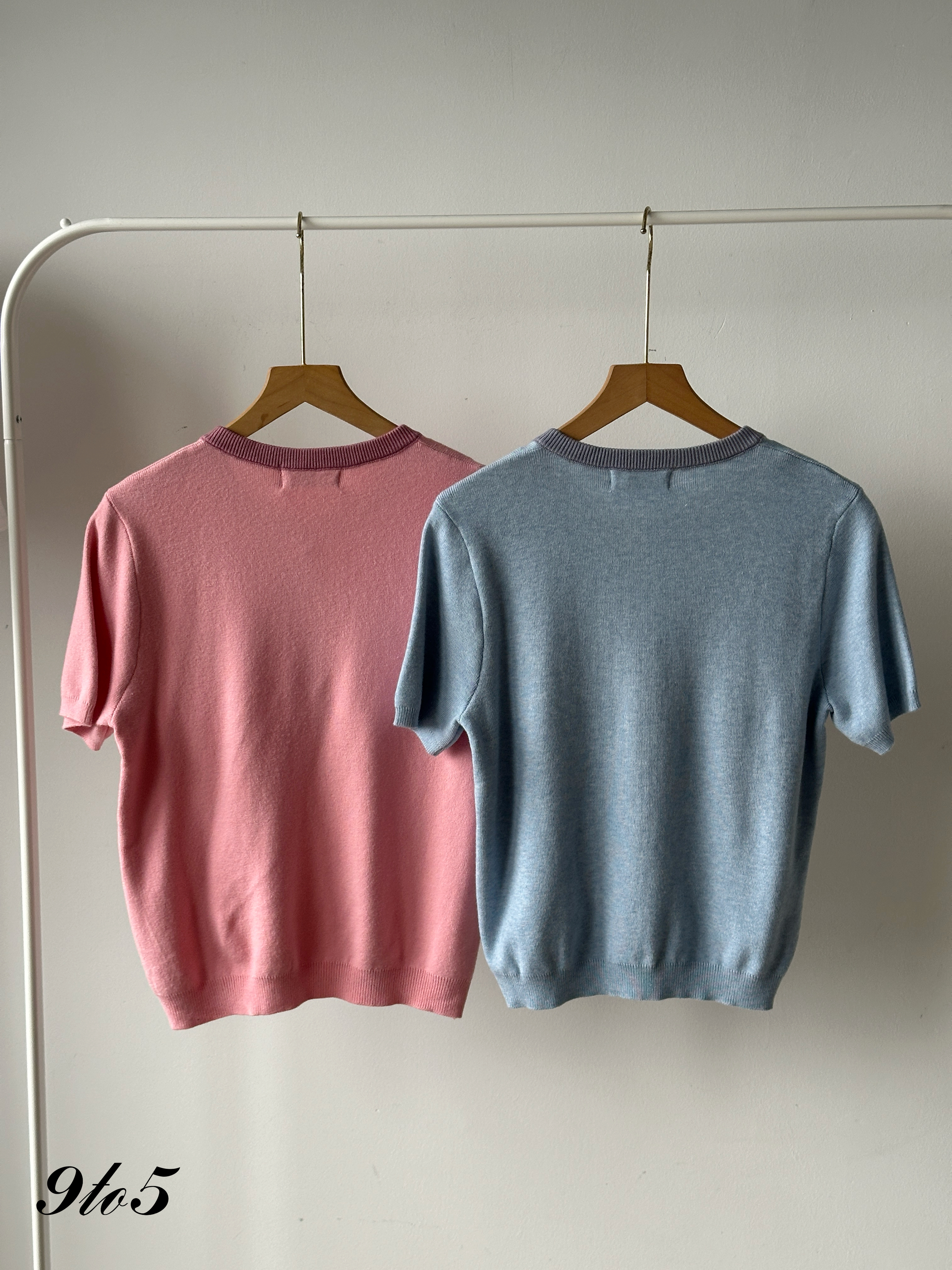 T4243 Contrast Knit Top - 4 Colors 